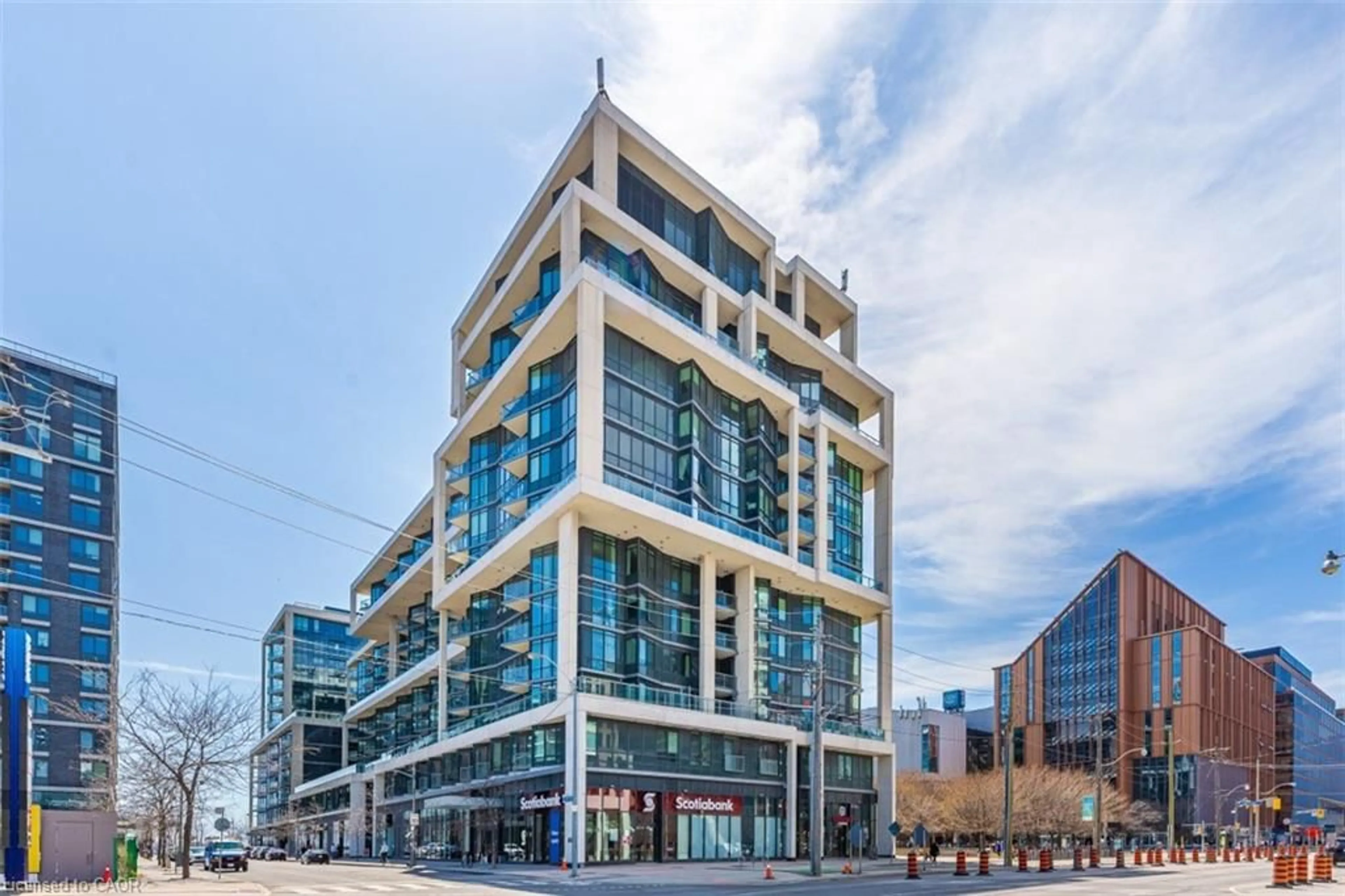 Unknown for 15 Merchants' Wharf, Toronto Ontario M5A 0N8