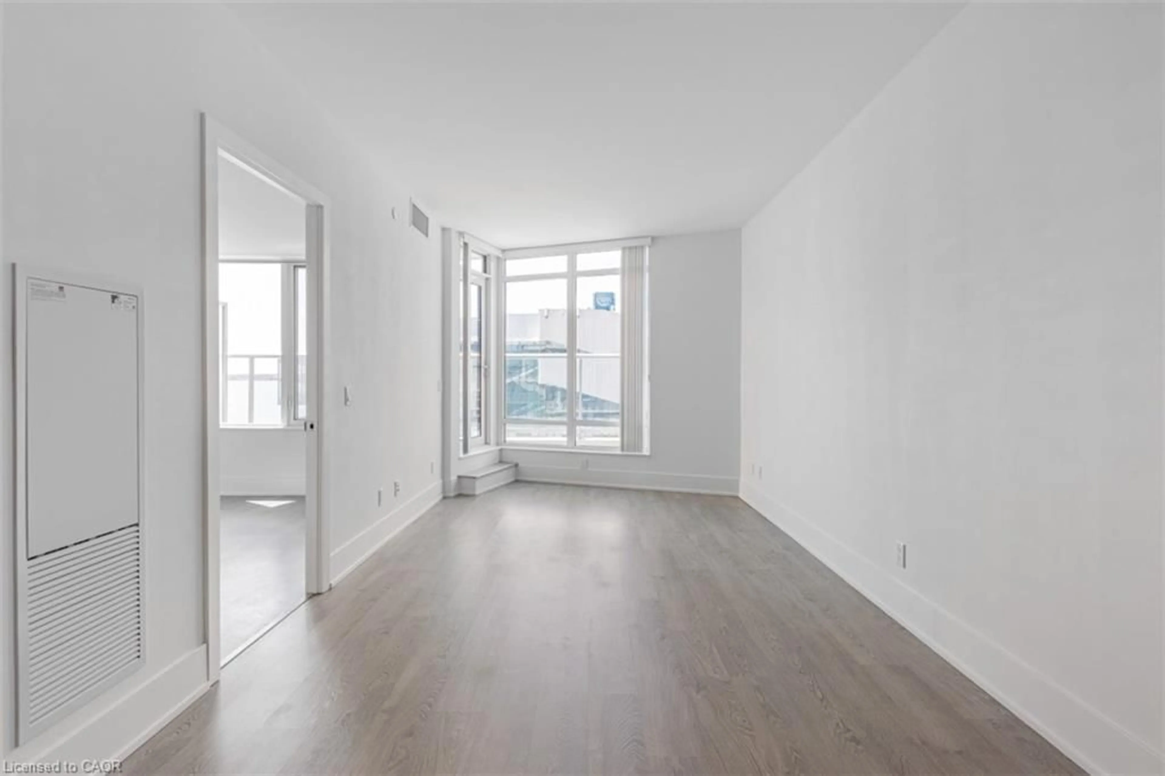 A pic of a room for 15 Merchants' Wharf, Toronto Ontario M5A 0N8