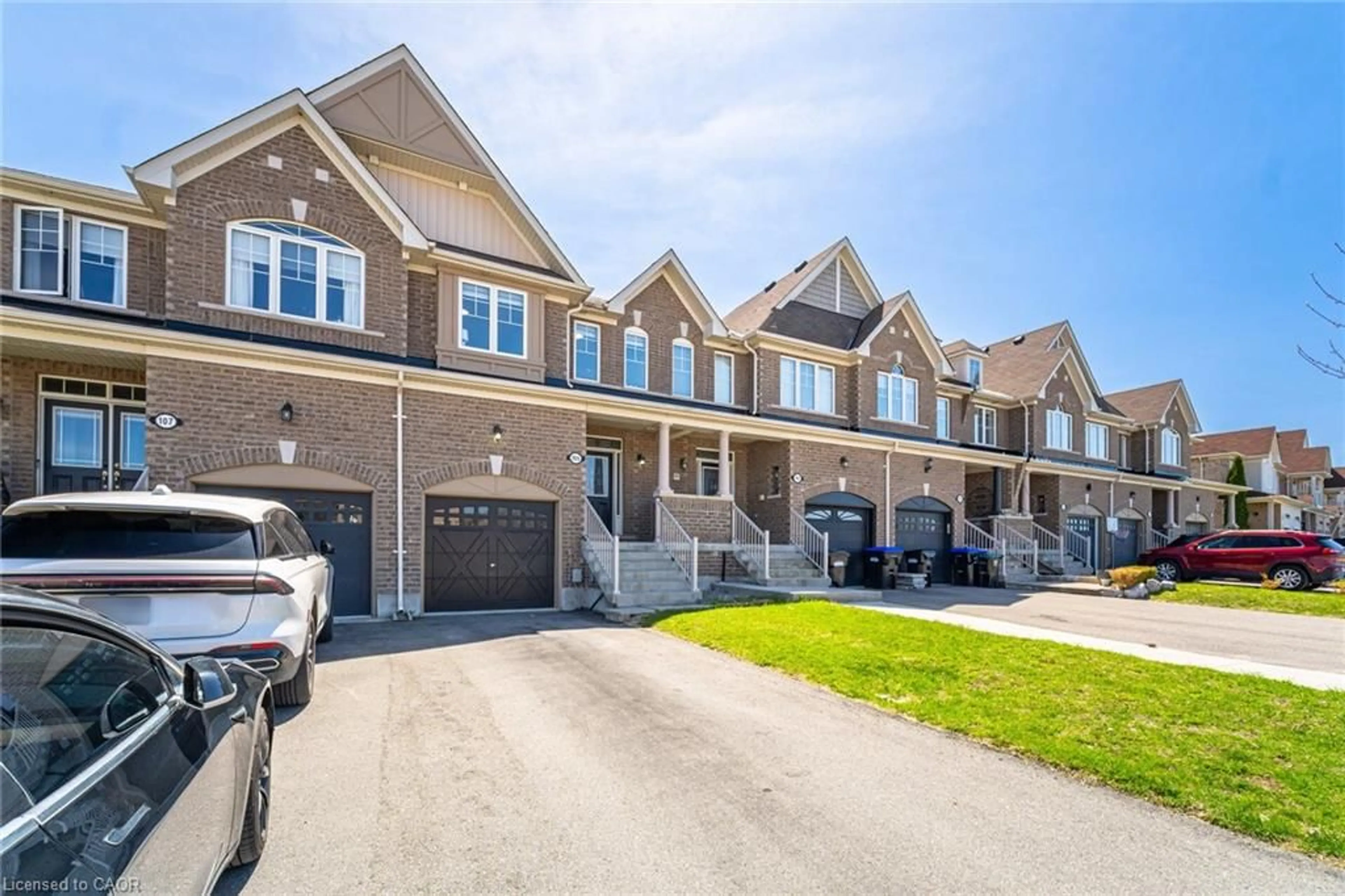 Unknown for 105 Mcgahey St, Tottenham Ontario L0G 1W0