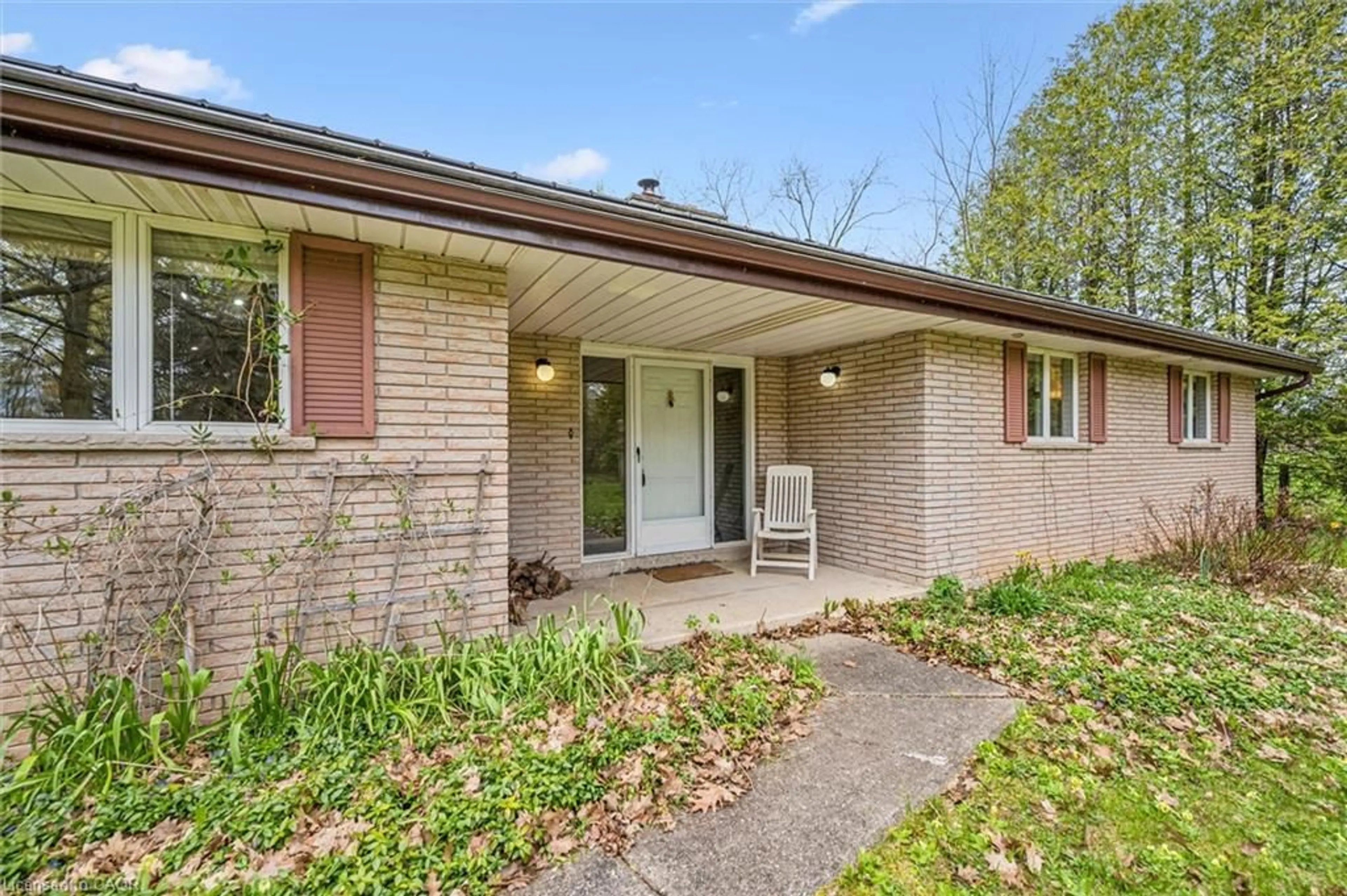 Home with brick exterior material, street for 8420 Eramosa-Garafraxa Tline, Fergus Ontario N1M 2W5