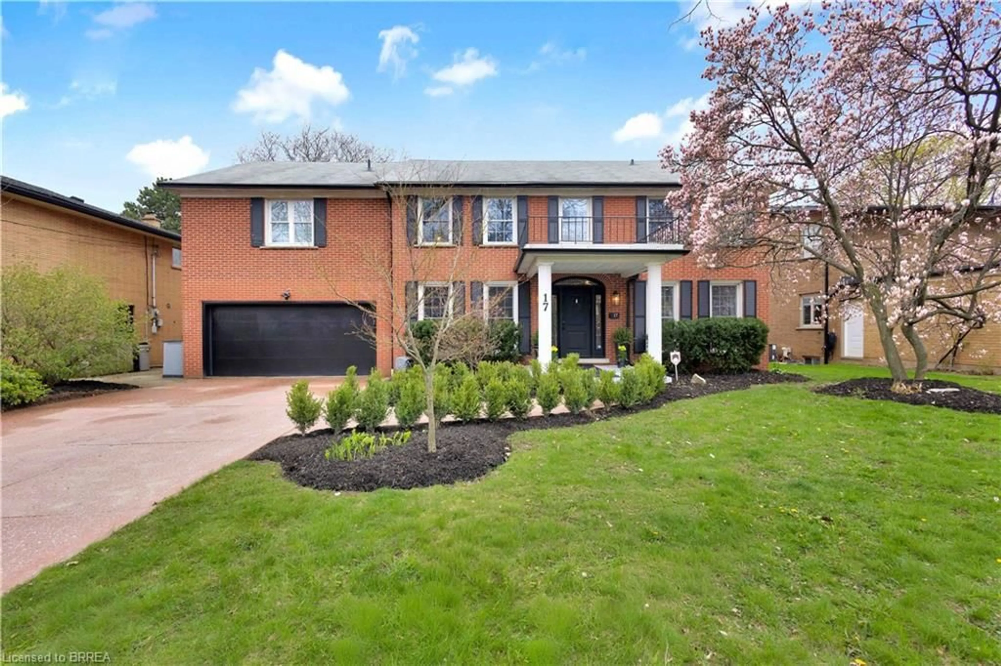 Home with brick exterior material, street for 17 Braemar Pl, Hamilton Ontario L9C 1C9