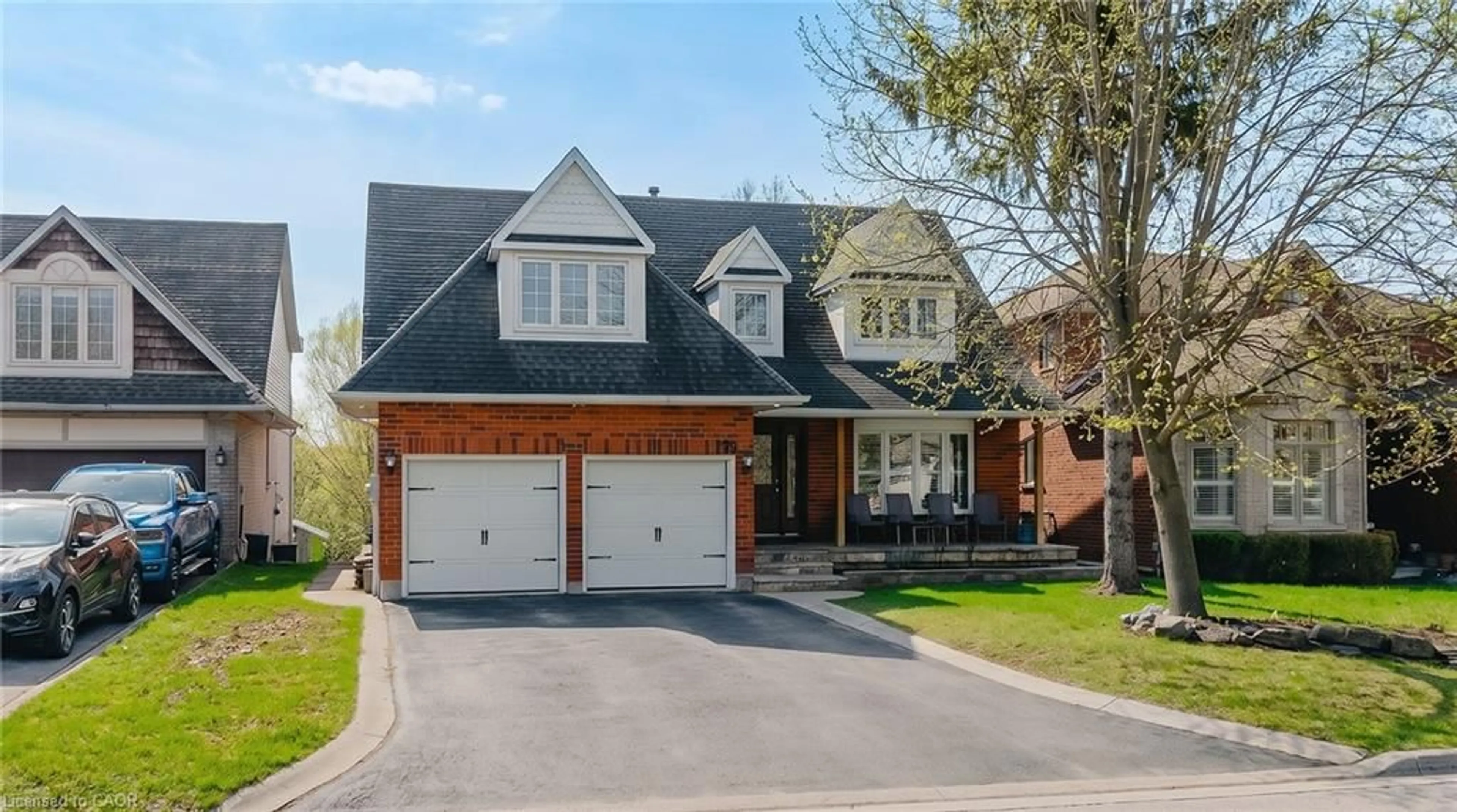 Home with brick exterior material, street for 79 Holbrook Cres, Cambridge Ontario N1T 1V7