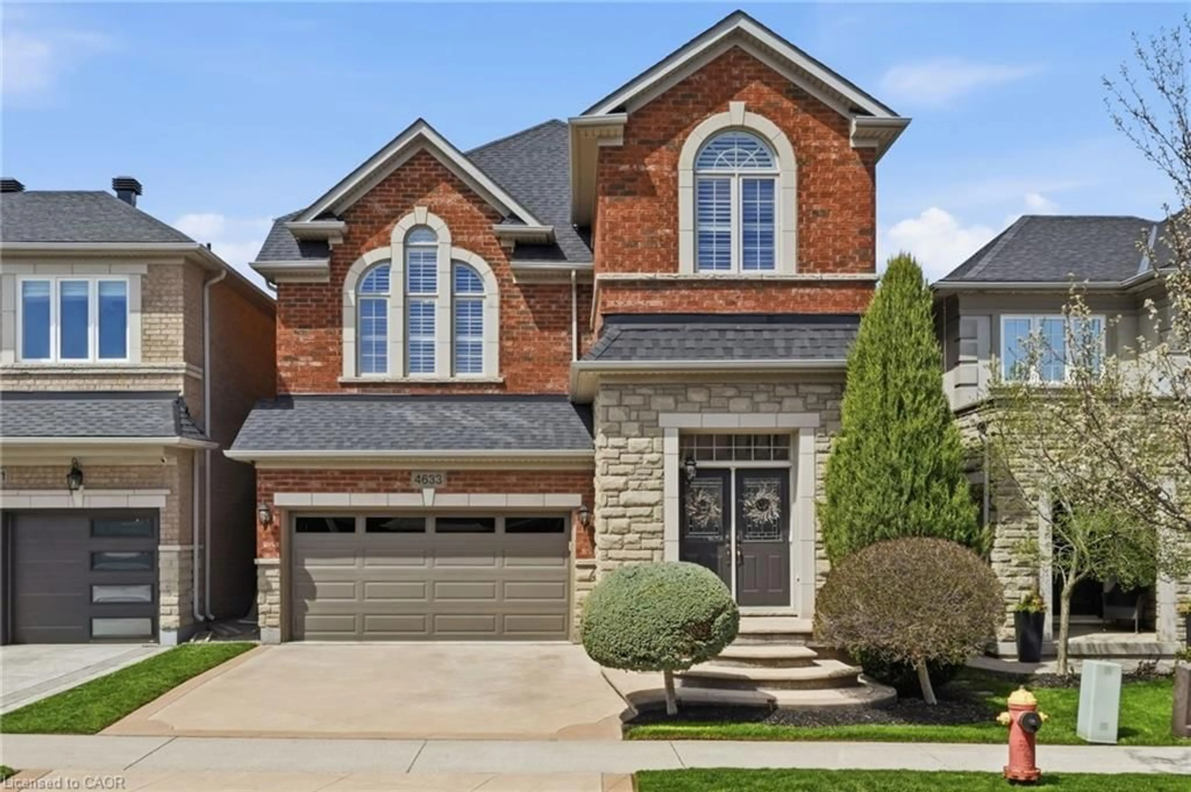 Home with brick exterior material, street for 4633 Kearse St, Burlington Ontario L7M 0K7