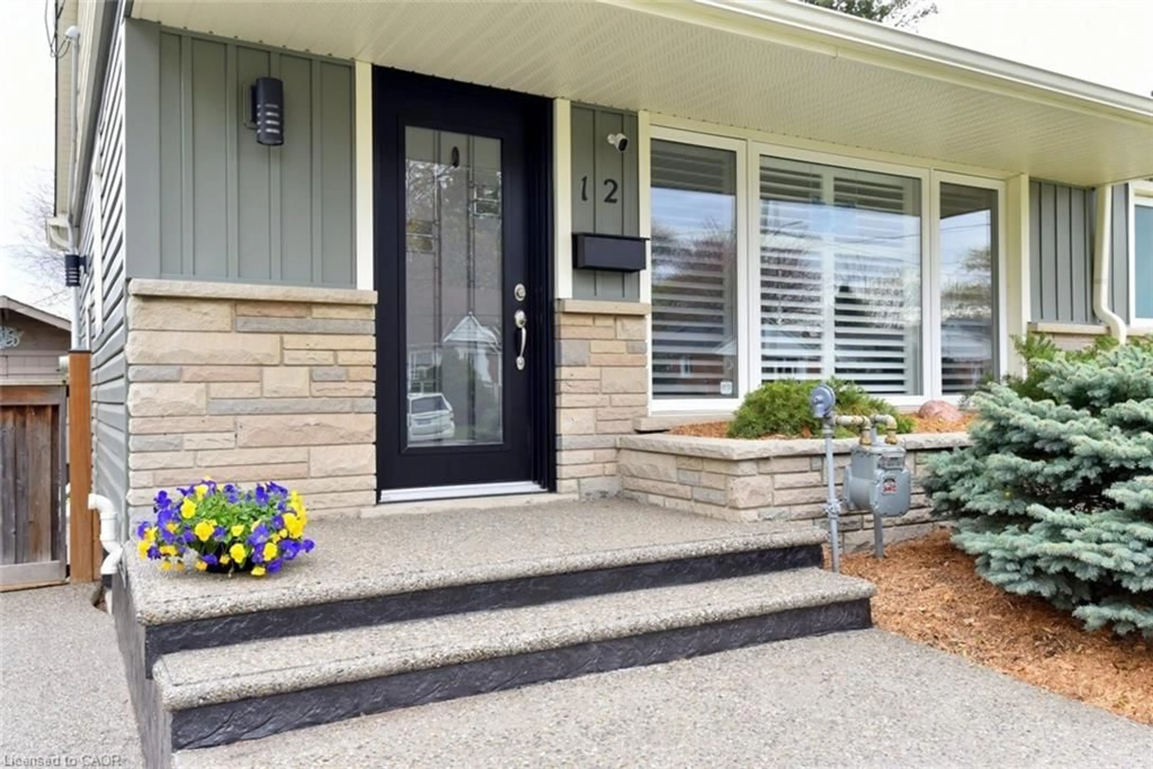 Home with vinyl exterior material, street for 12 Desjardins Ave, Dundas Ontario L9H 4P9