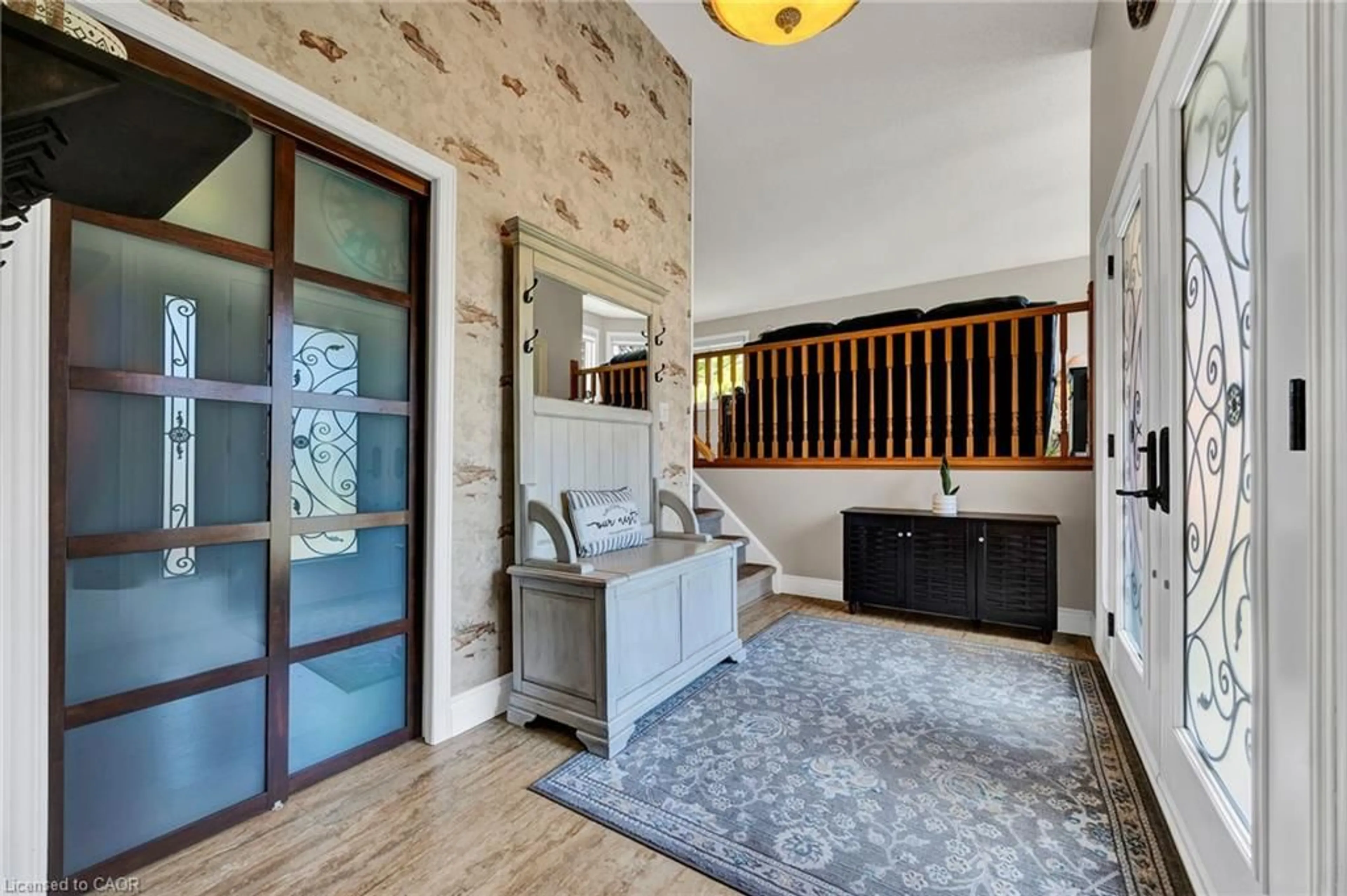 Indoor entryway for 120 Fennel St, Plattsville Ontario N0J 1S0