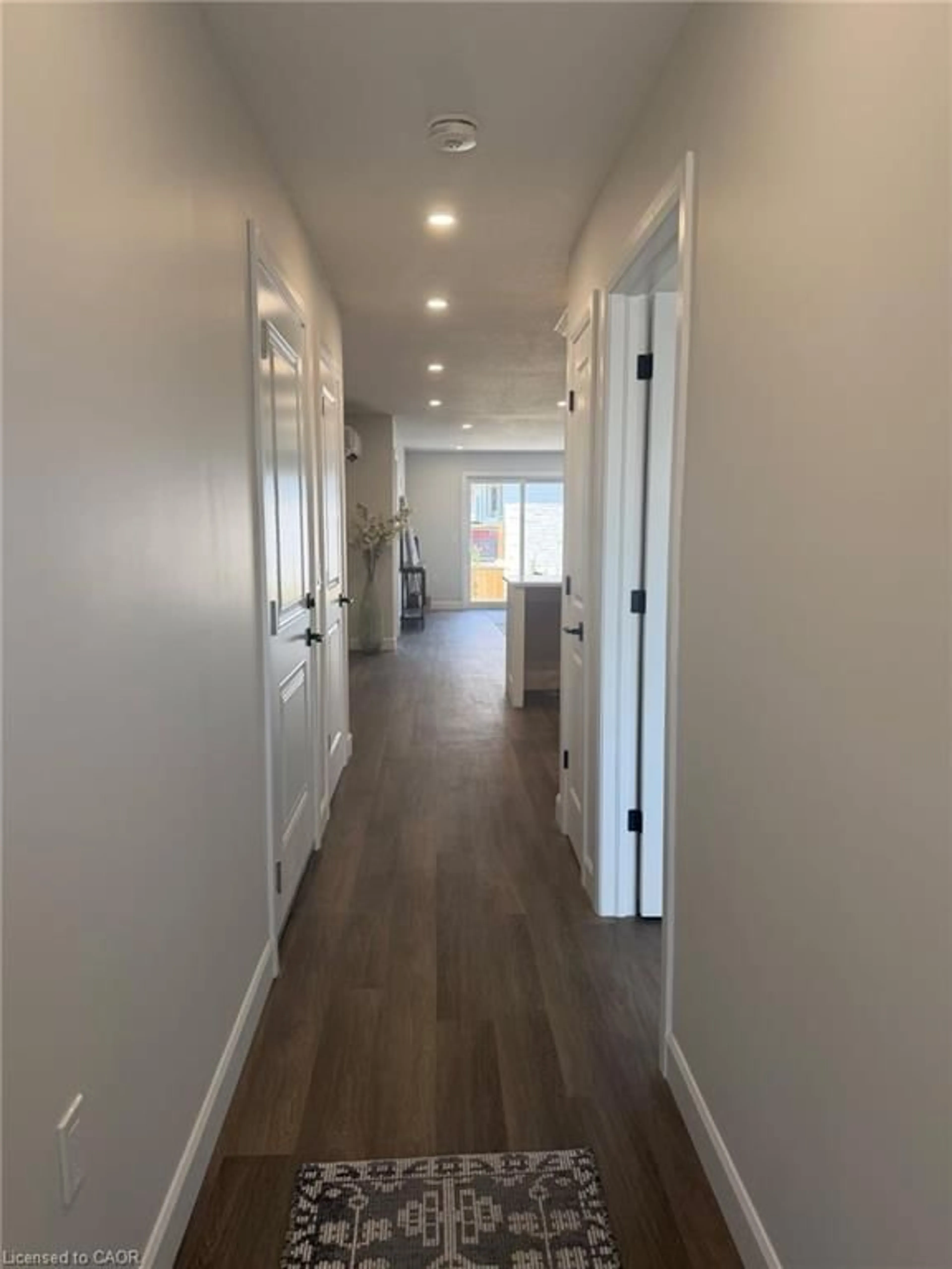 Indoor entryway for 204 Elgin St, Palmerston Ontario N0G 2P0