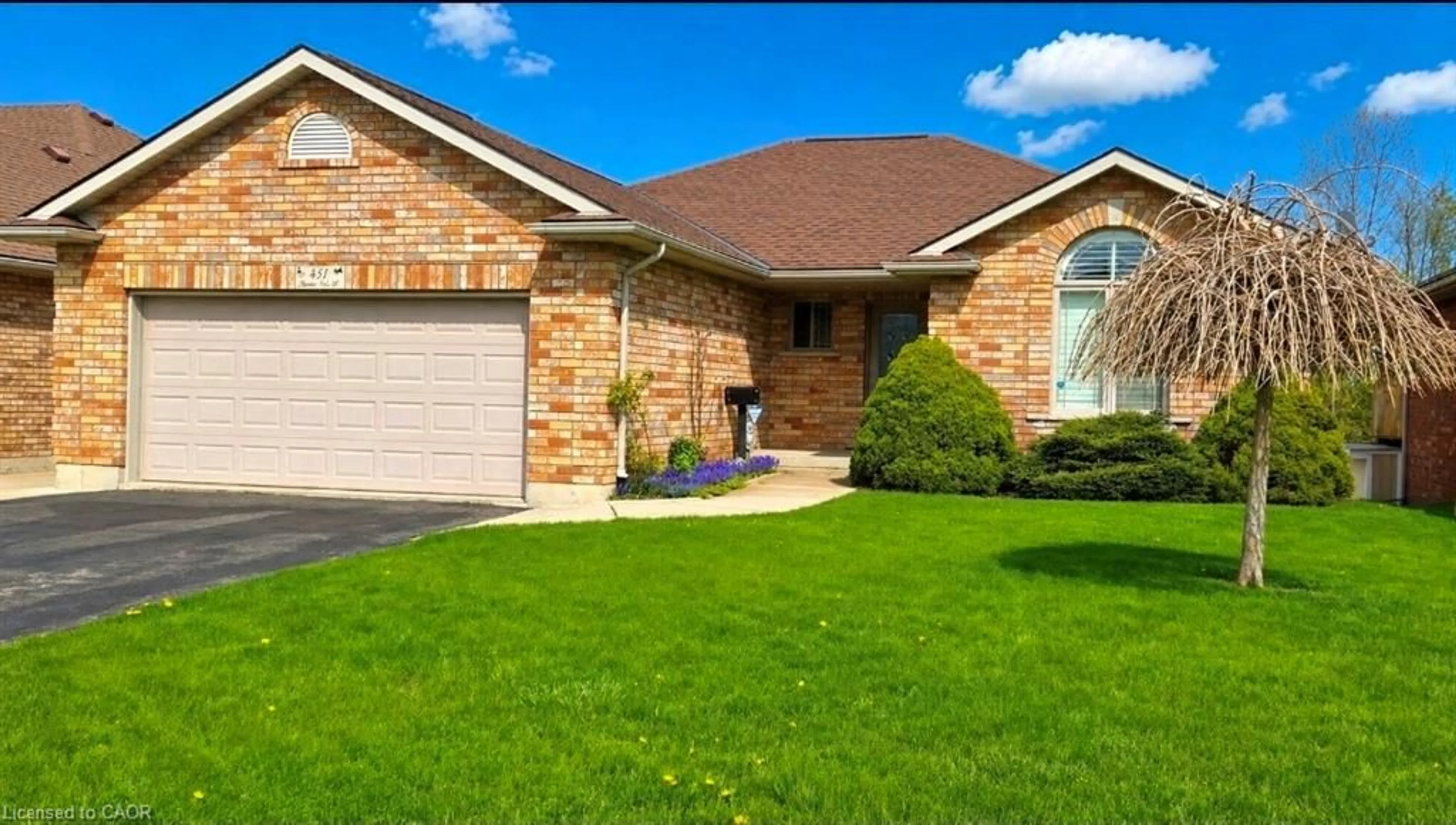 Home with brick exterior material, street for 451 Queen St, Simcoe Ontario N3Y 5N1
