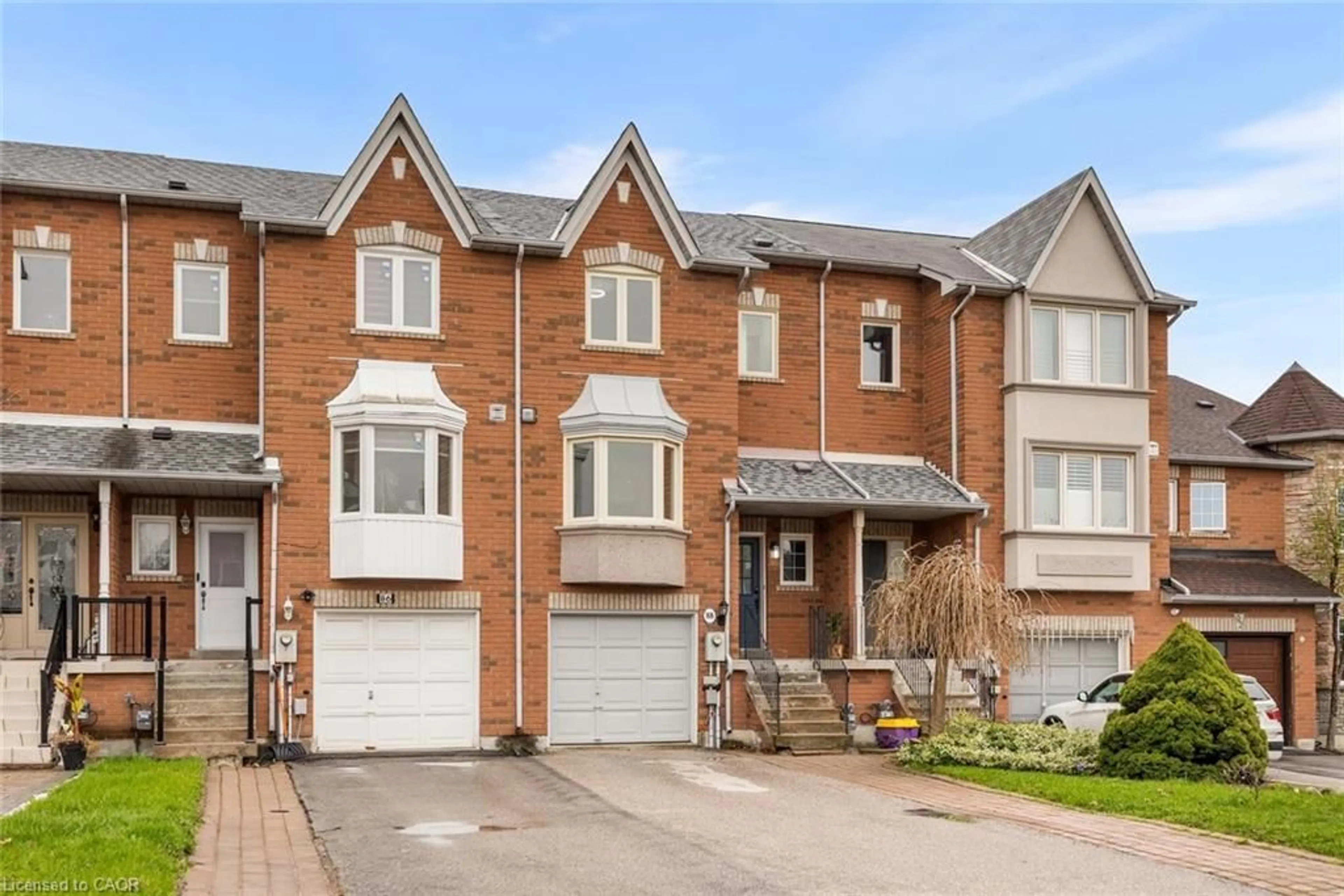 Home with brick exterior material, street for 88 Michelle Dr, Woodbridge-Vaughan Ontario L4L 9B9