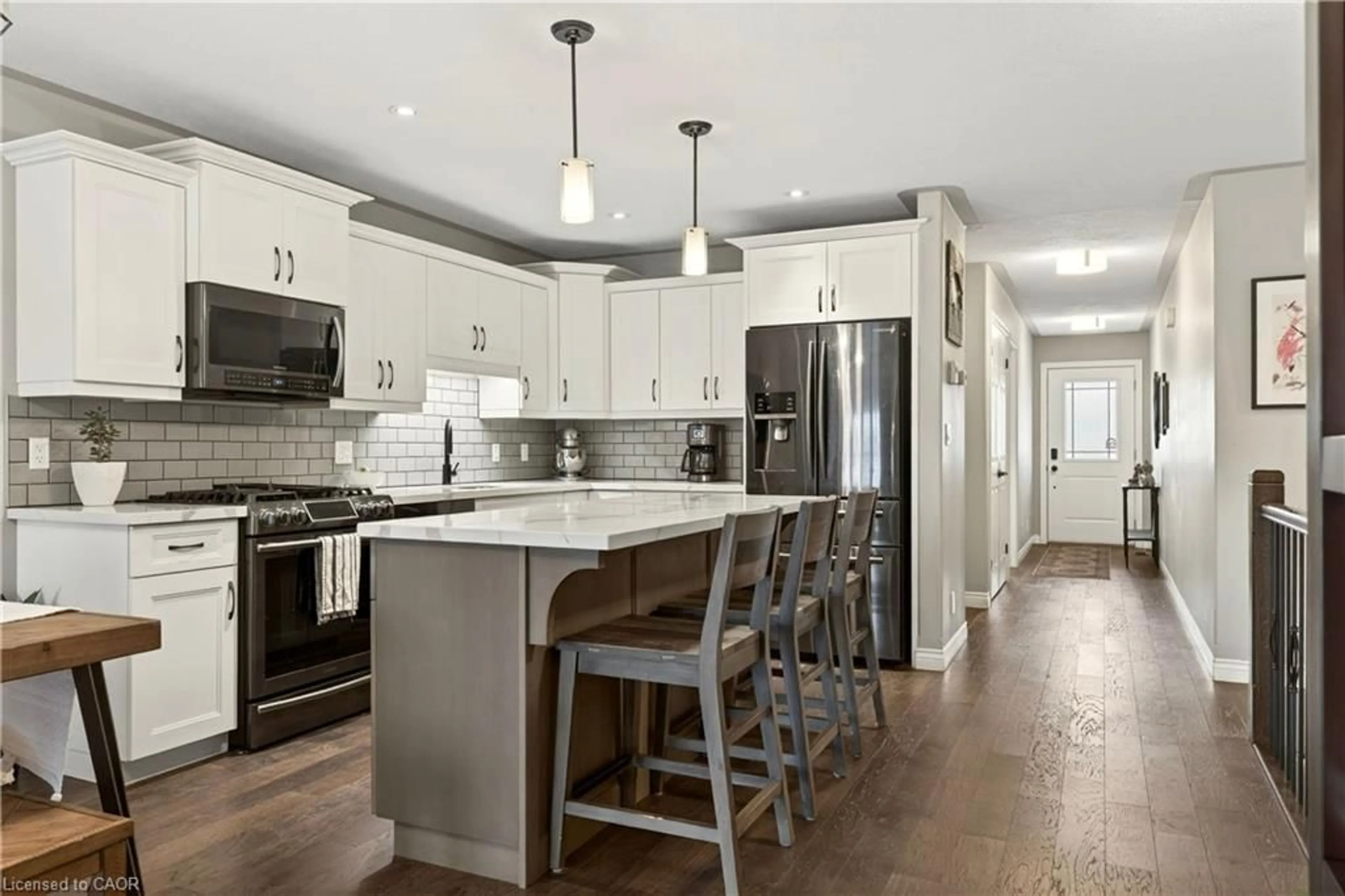 Open concept kitchen, ceramic/tile floor for 67 Macneil Crt, Hagersville Ontario N0A 1H0
