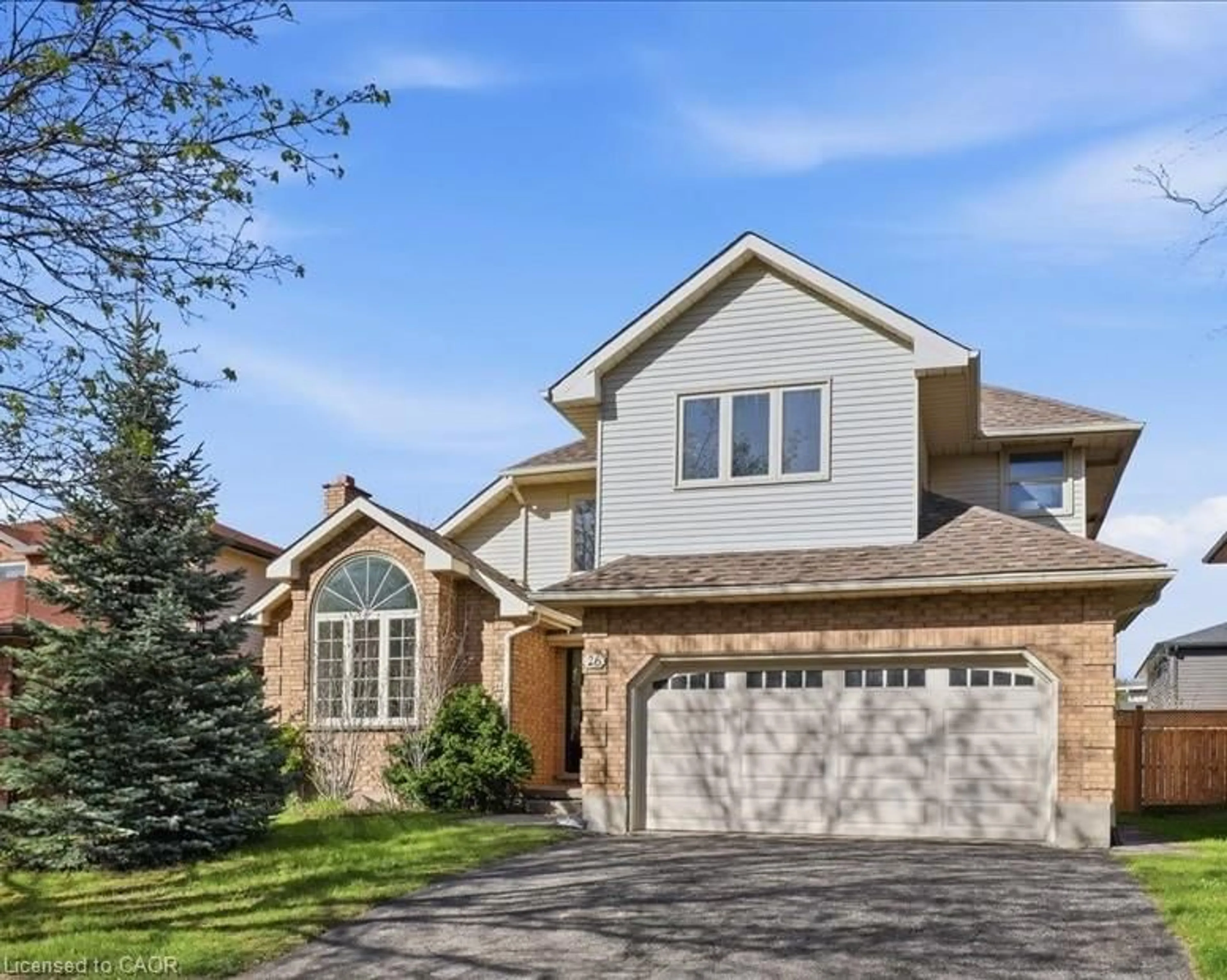 Home with brick exterior material, street for 26 Robertson Cres, Kitchener Ontario N2R 1E3