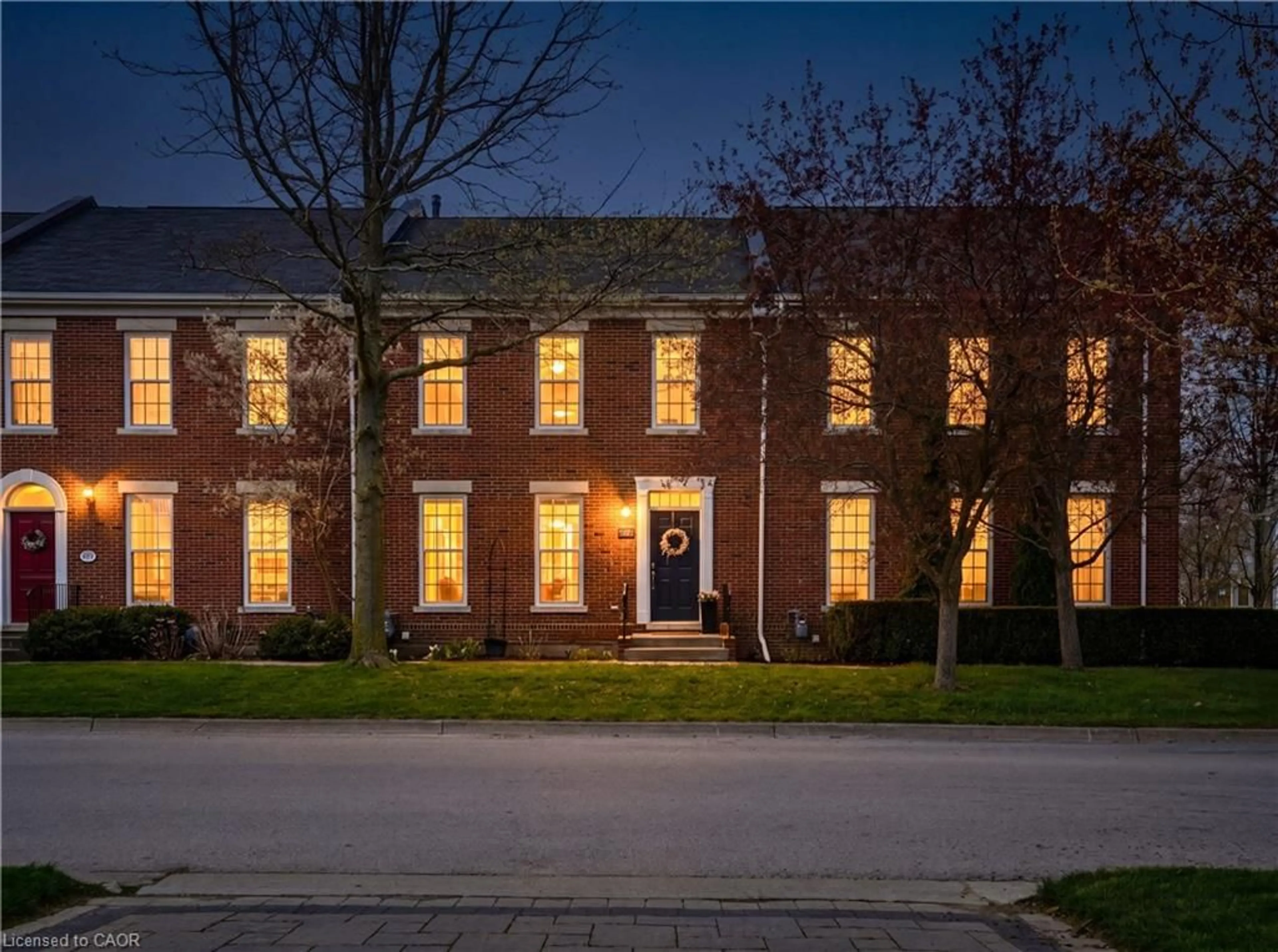 Home with brick exterior material, street for 47B Garrison Village Dr, Niagara-on-the-Lake Ontario L0S 1J0