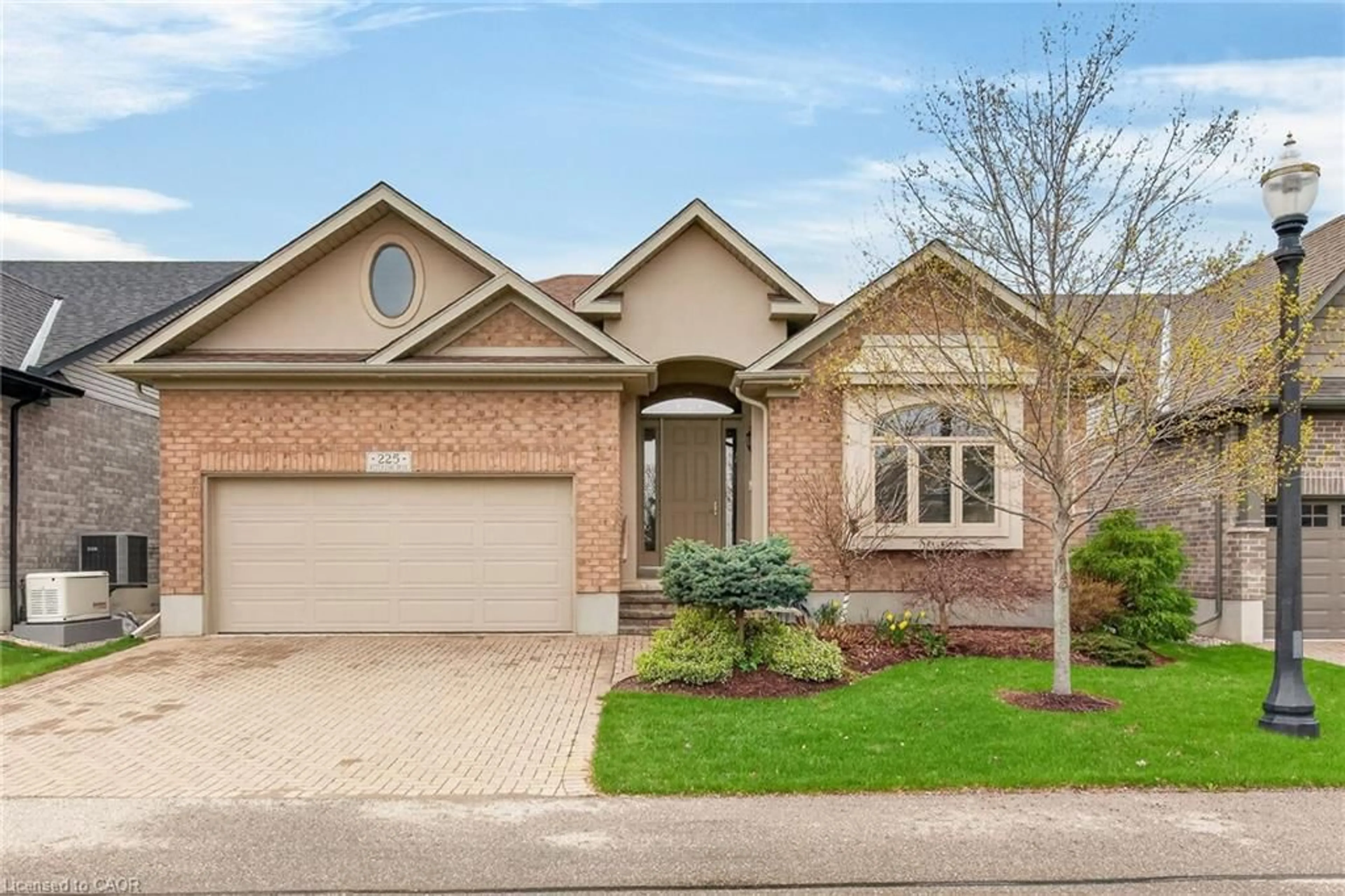 Home with brick exterior material, street for 225 Kettle Lake Dr, New Hamburg Ontario N3A 0C3