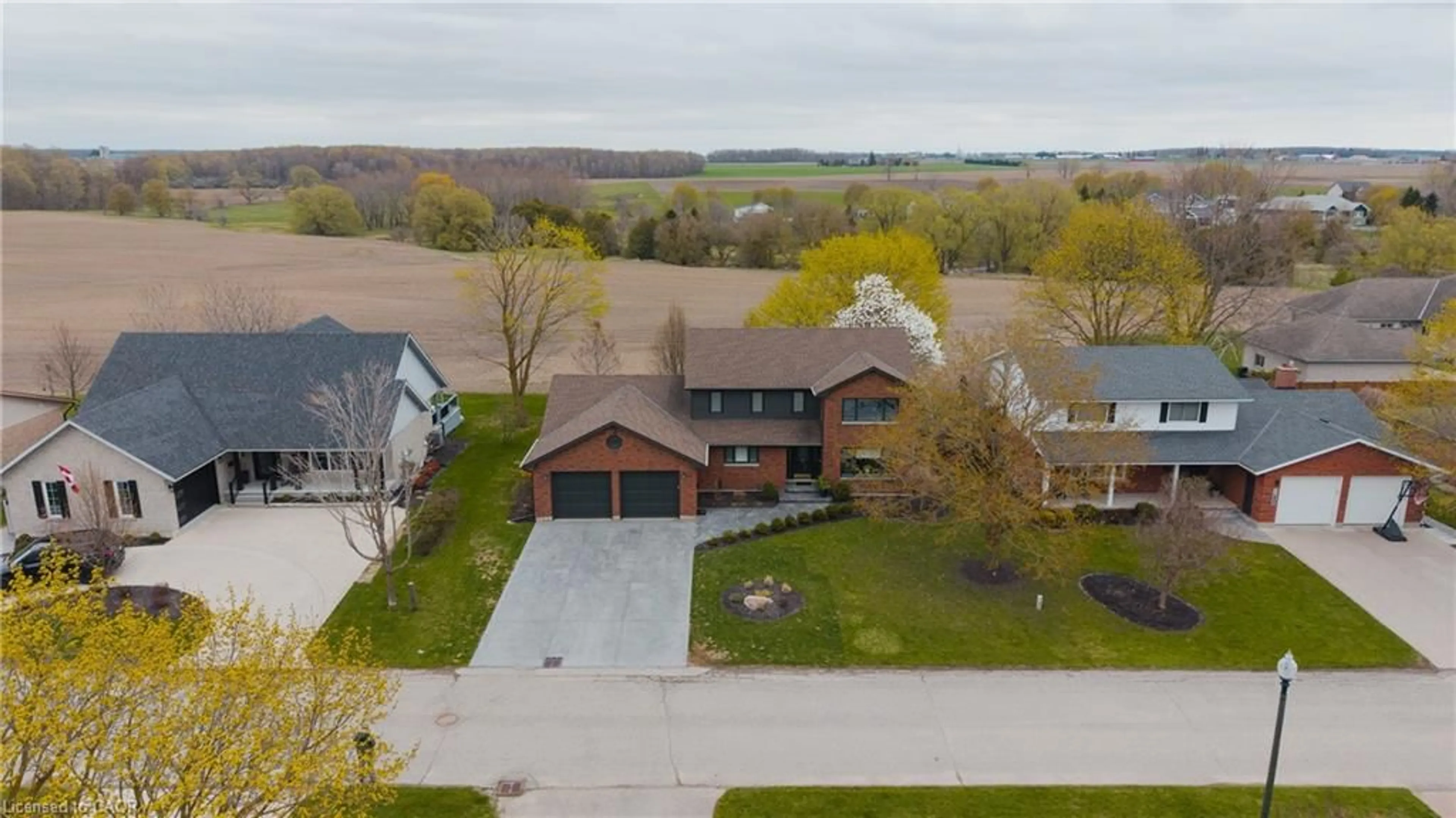 A pic from outside/outdoor area/front of a property/back of a property/a pic from drone, water/lake/river/ocean view for 890 Perkin Cres, Listowel Ontario N4W 3R8