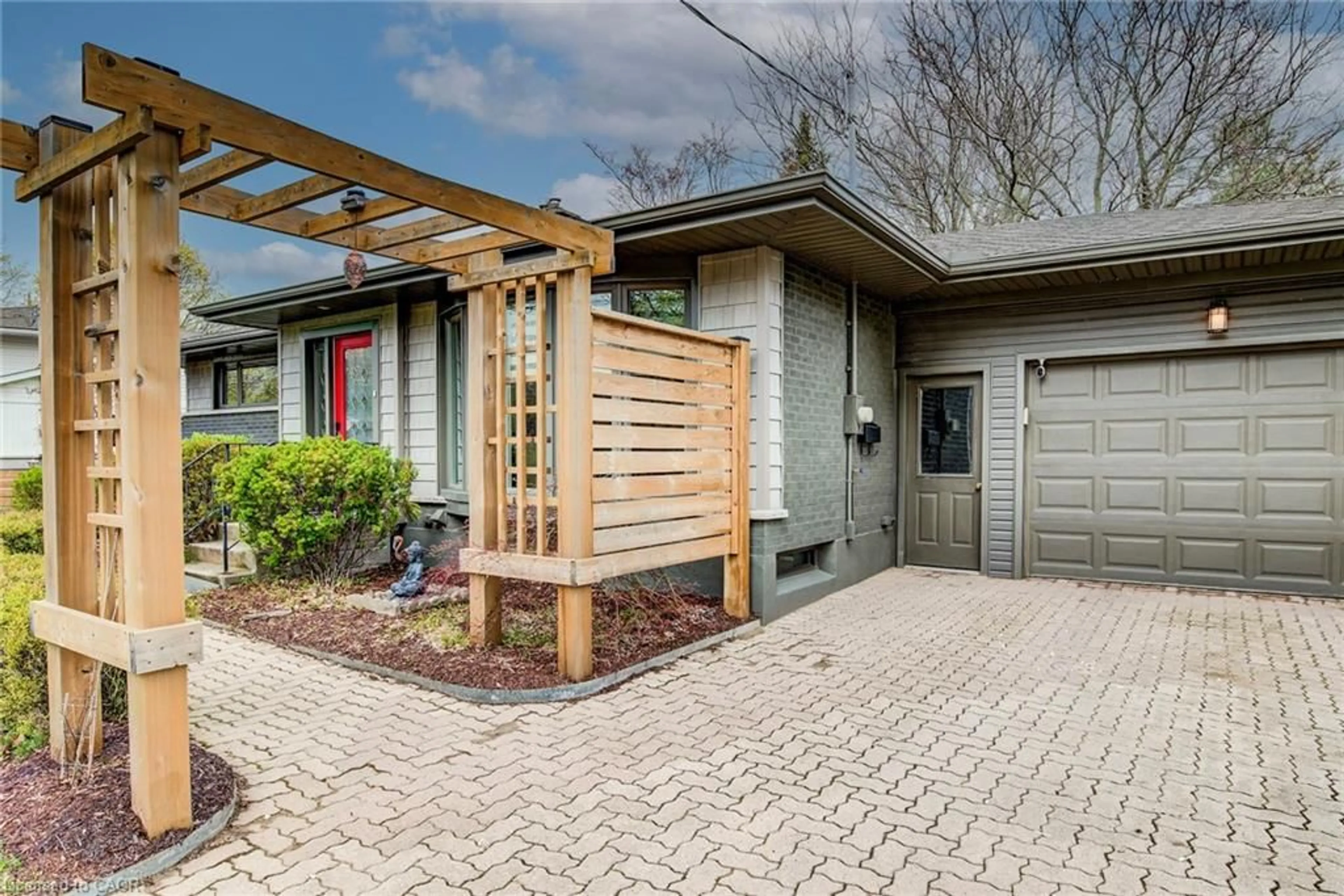 Home with brick exterior material, street for 14 Graystone Ave, Kitchener Ontario N2M 4T1
