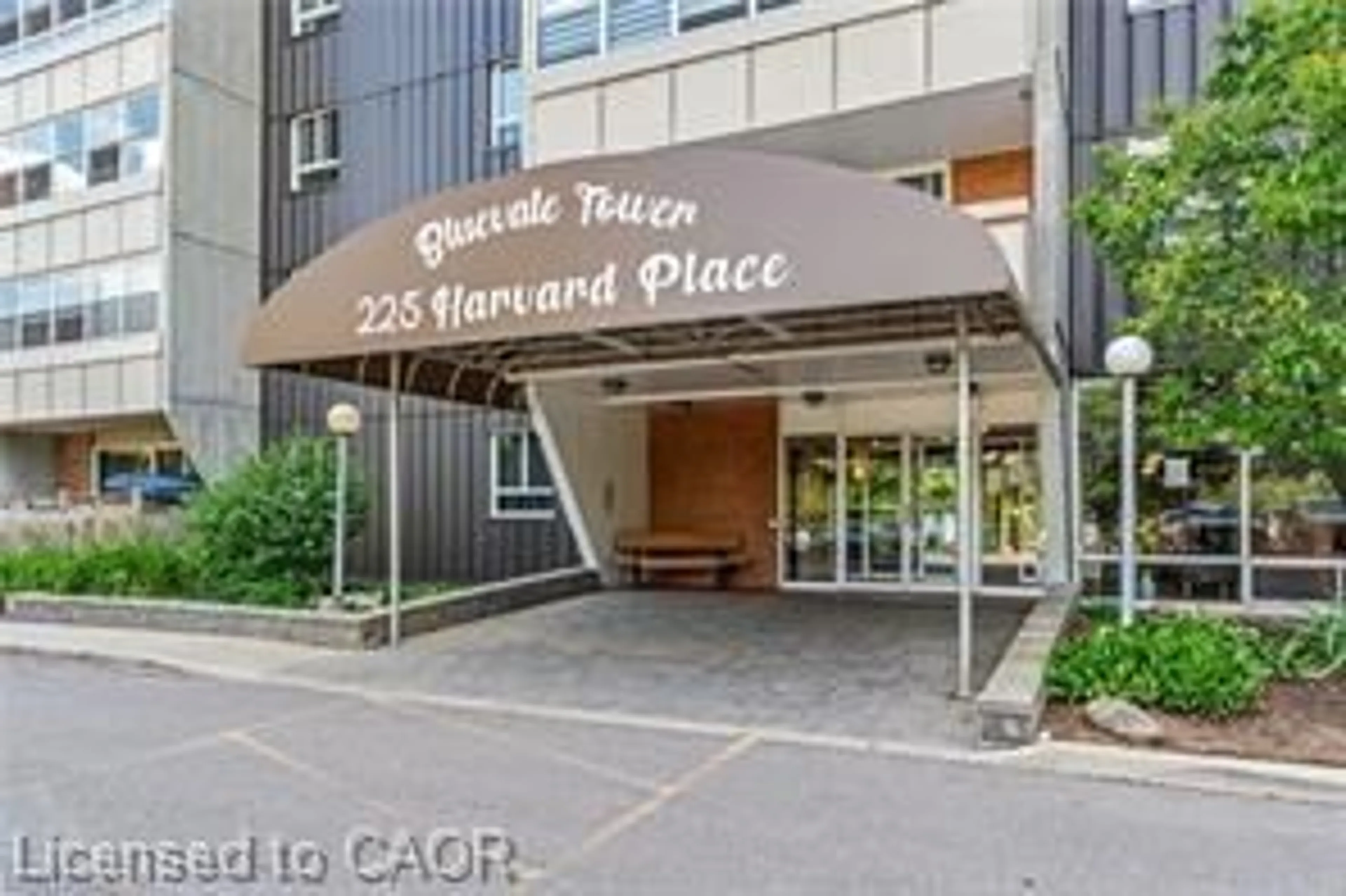 Indoor foyer for 225 Harvard Pl #1105, Waterloo Ontario N2J 4H4