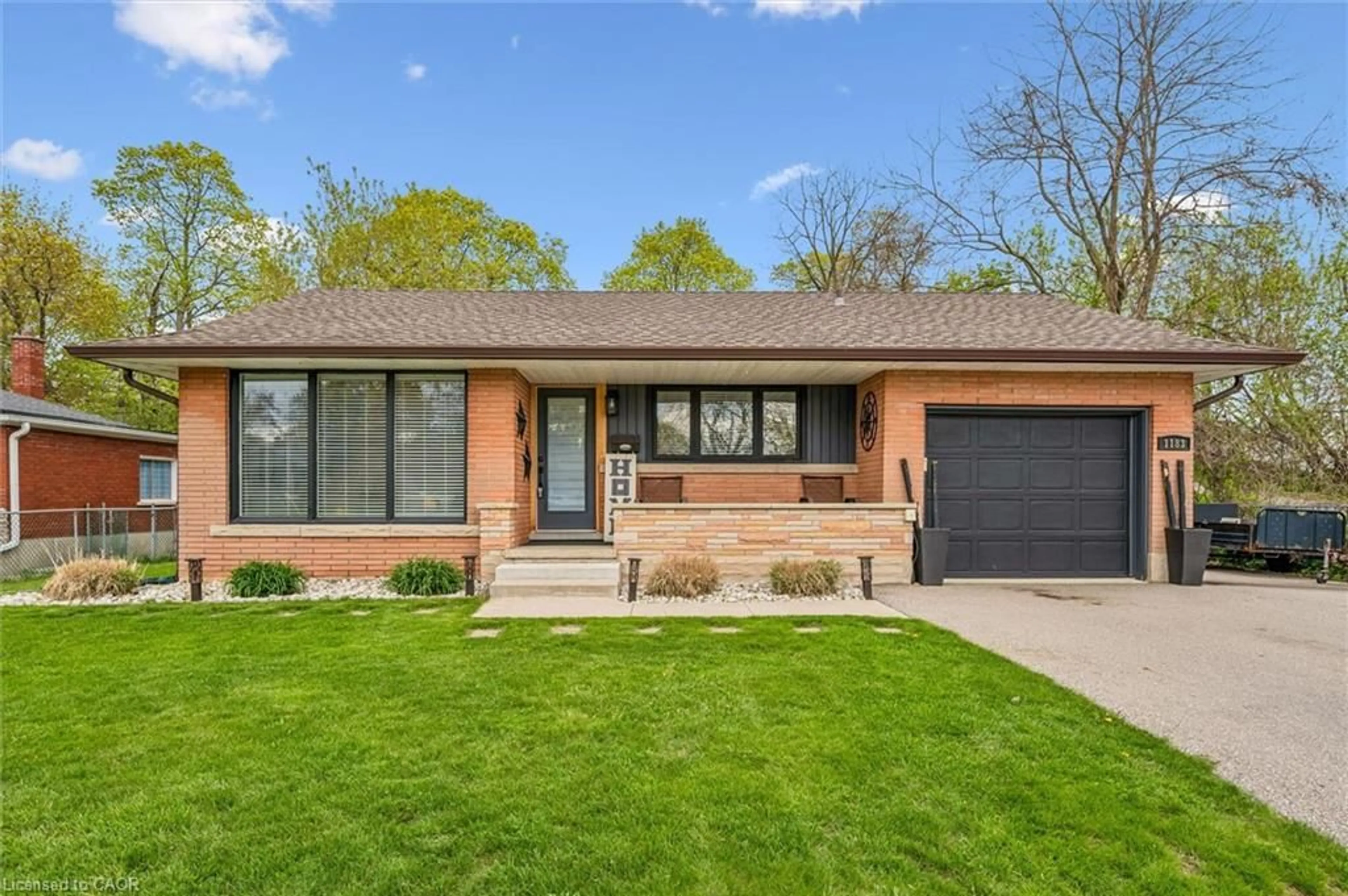 Home with brick exterior material, street for 1183 Homuth Ave, Cambridge Ontario N3H 2C8