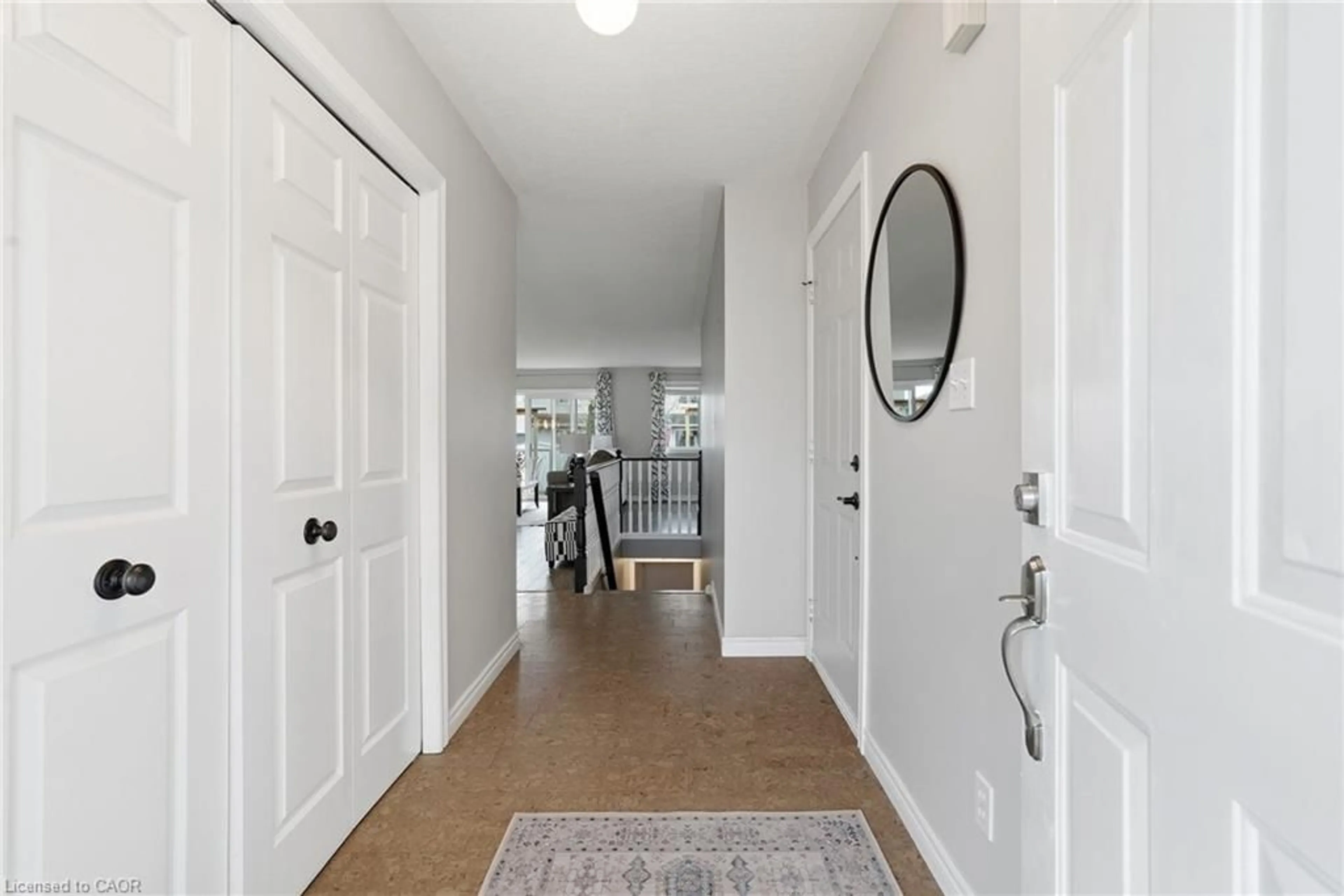 Indoor entryway for 750 Lavery St, Listowel Ontario N4W 3T4
