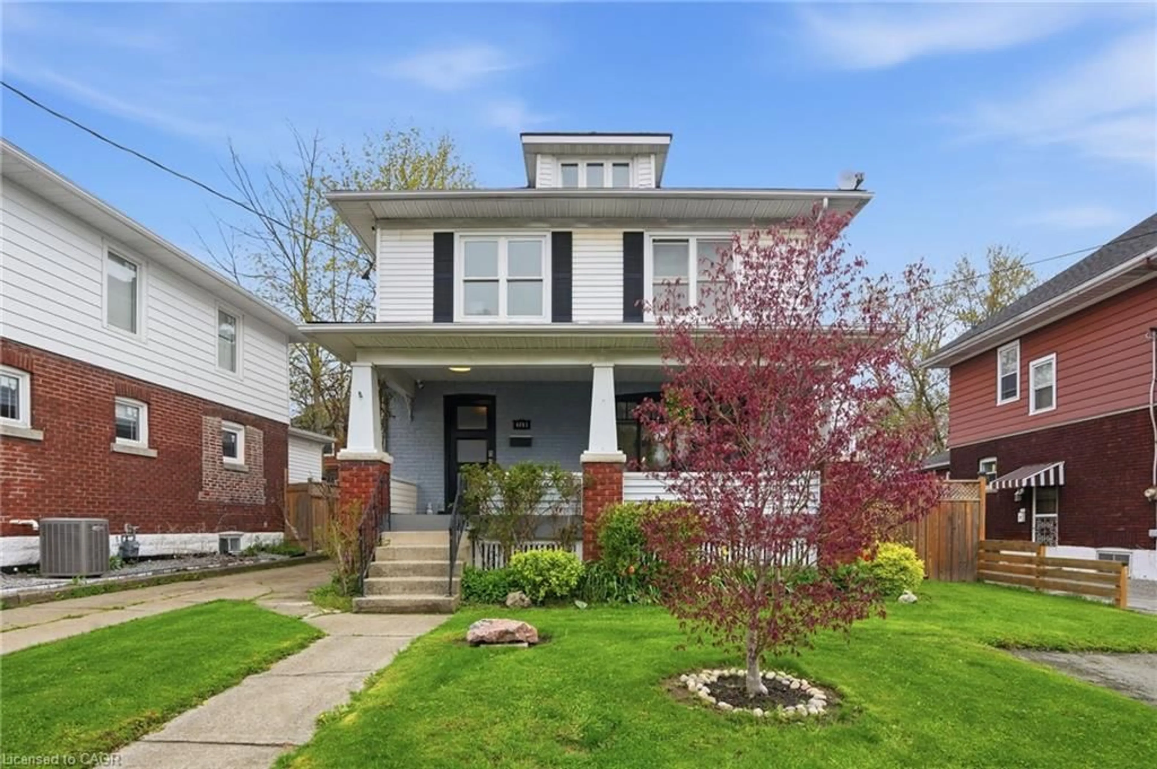 Home with brick exterior material, street for 4351 Seneca St, Niagara Falls Ontario L2E 1G5