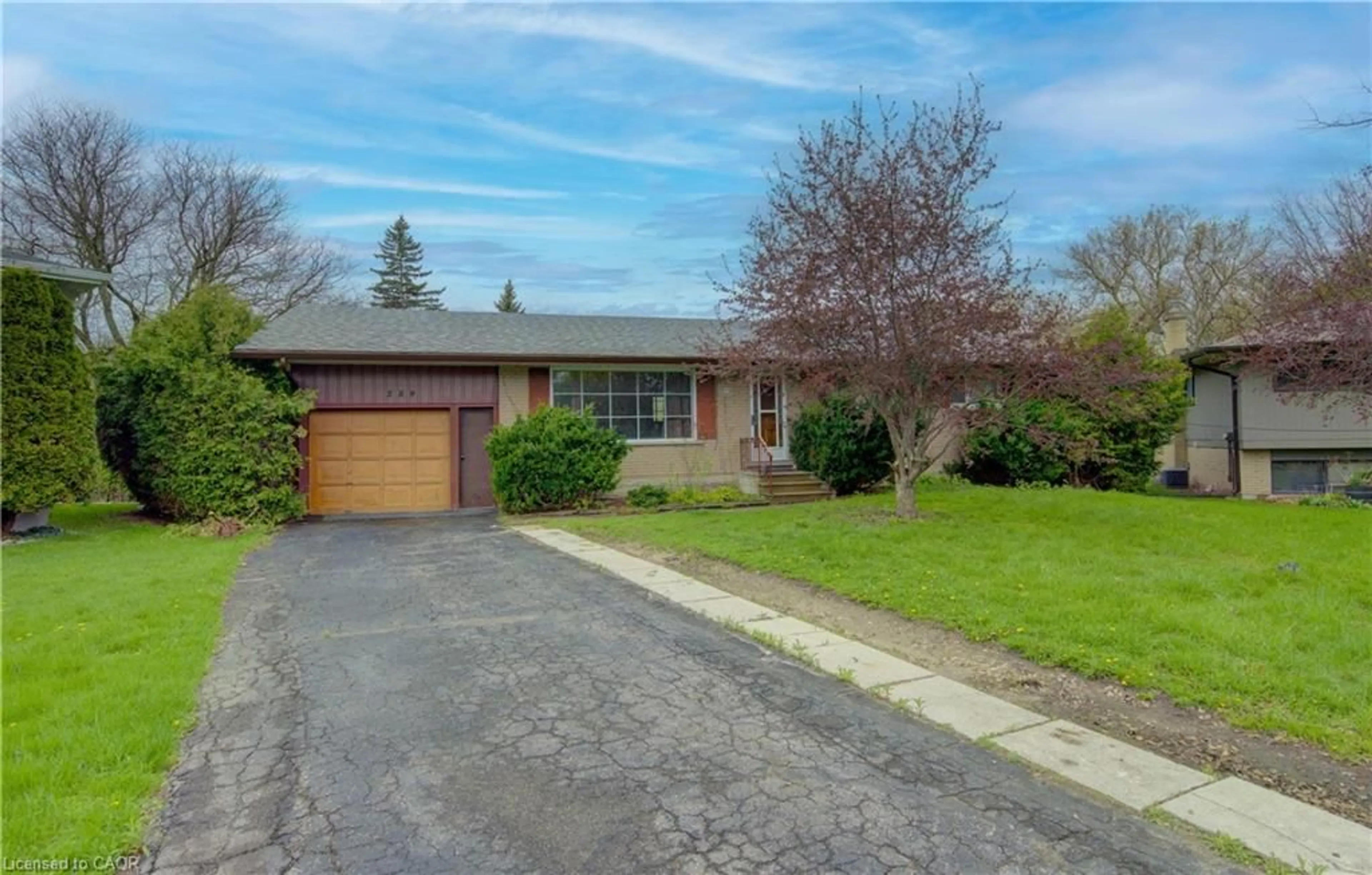 Home with brick exterior material, street for 259 Willowdale Pl, Waterloo Ontario N2J 3M5