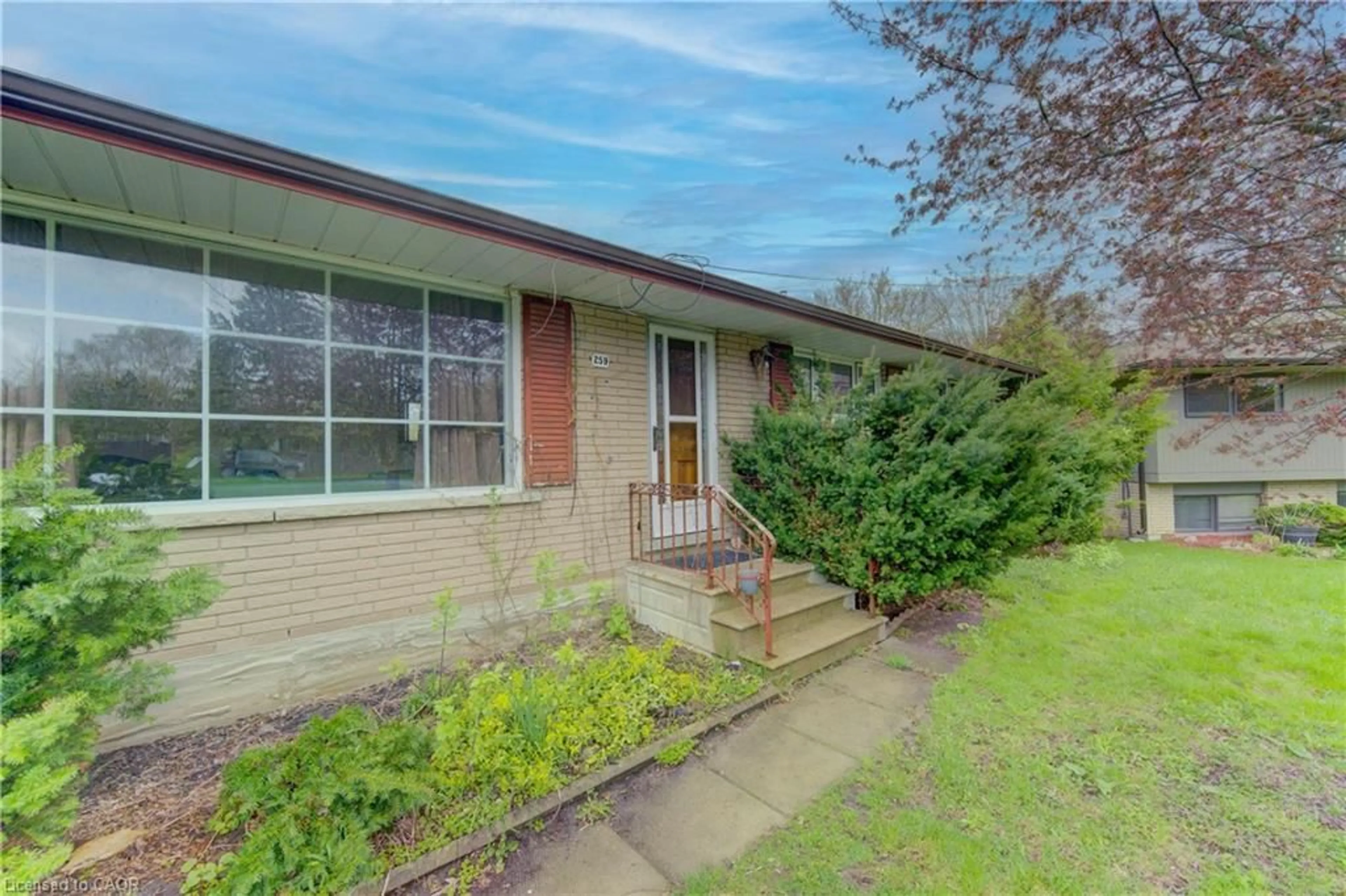 Home with brick exterior material, street for 259 Willowdale Pl, Waterloo Ontario N2J 3M5