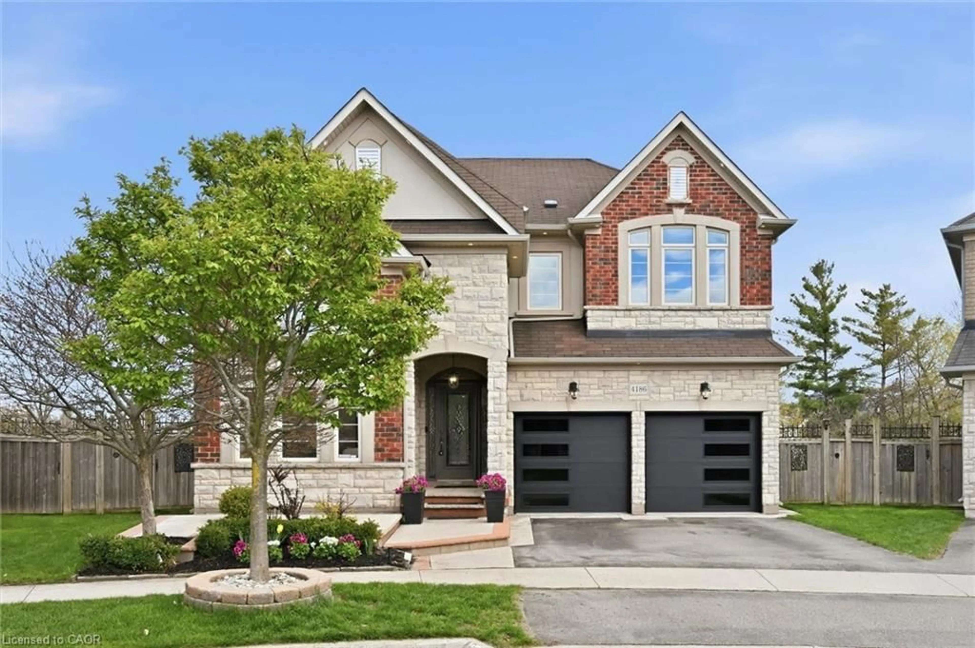 Home with brick exterior material, street for 4186 Fuller Cres, Burlington Ontario L7M 0M5