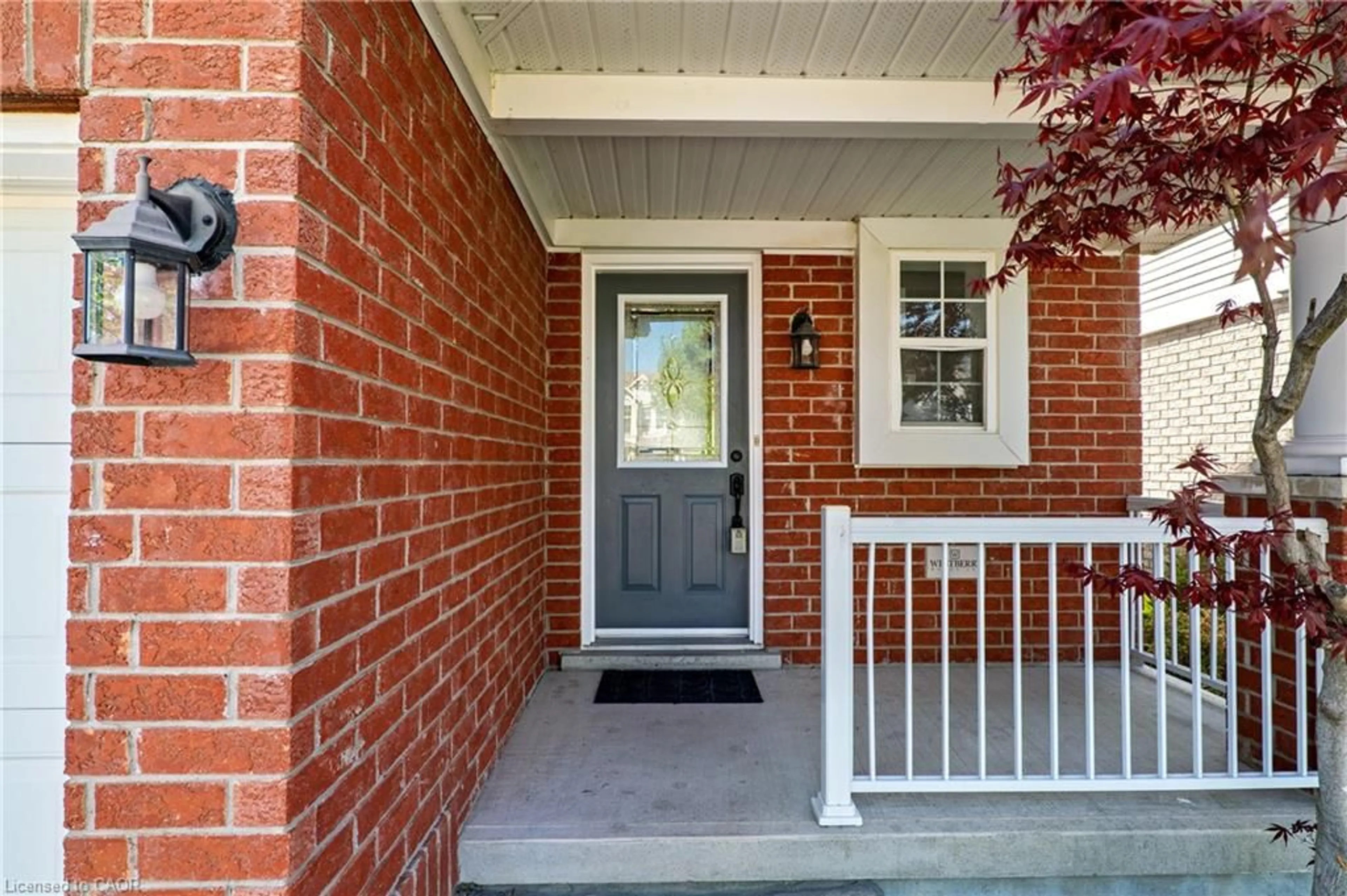 Home with brick exterior material, street for 635 Bonavista Dr, Waterloo Ontario N2K 4B3