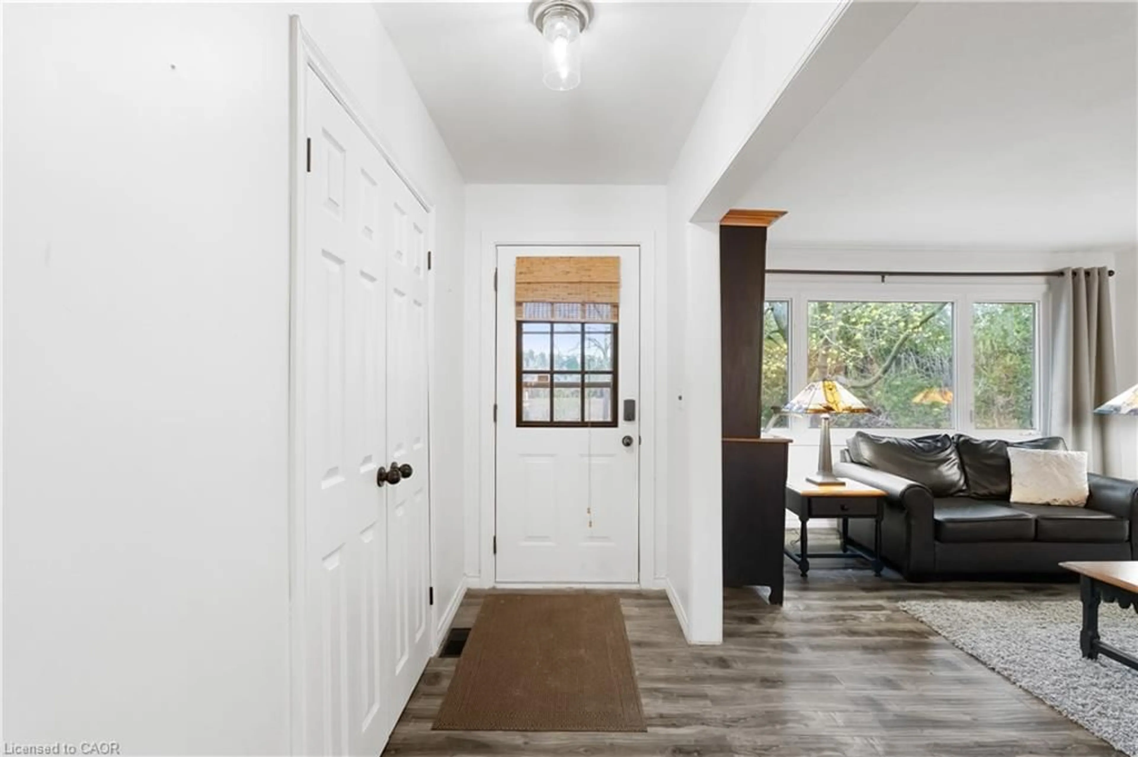 Indoor entryway for 5373 Wellington Rd 29, Guelph/Eramosa Ontario N0B 2K0