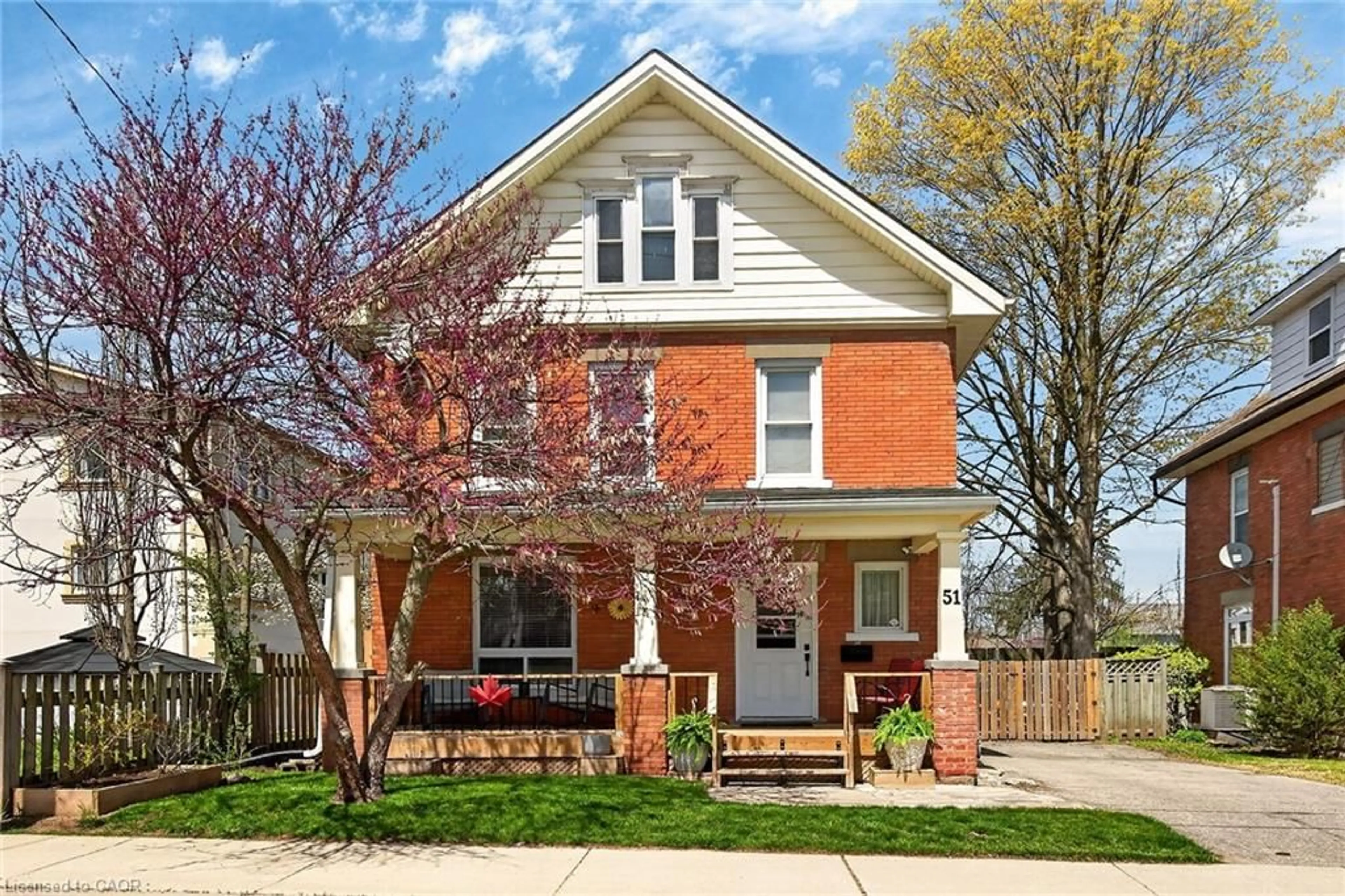 Home with brick exterior material, street for 51 Stanley St, Simcoe Ontario N3Y 1M3