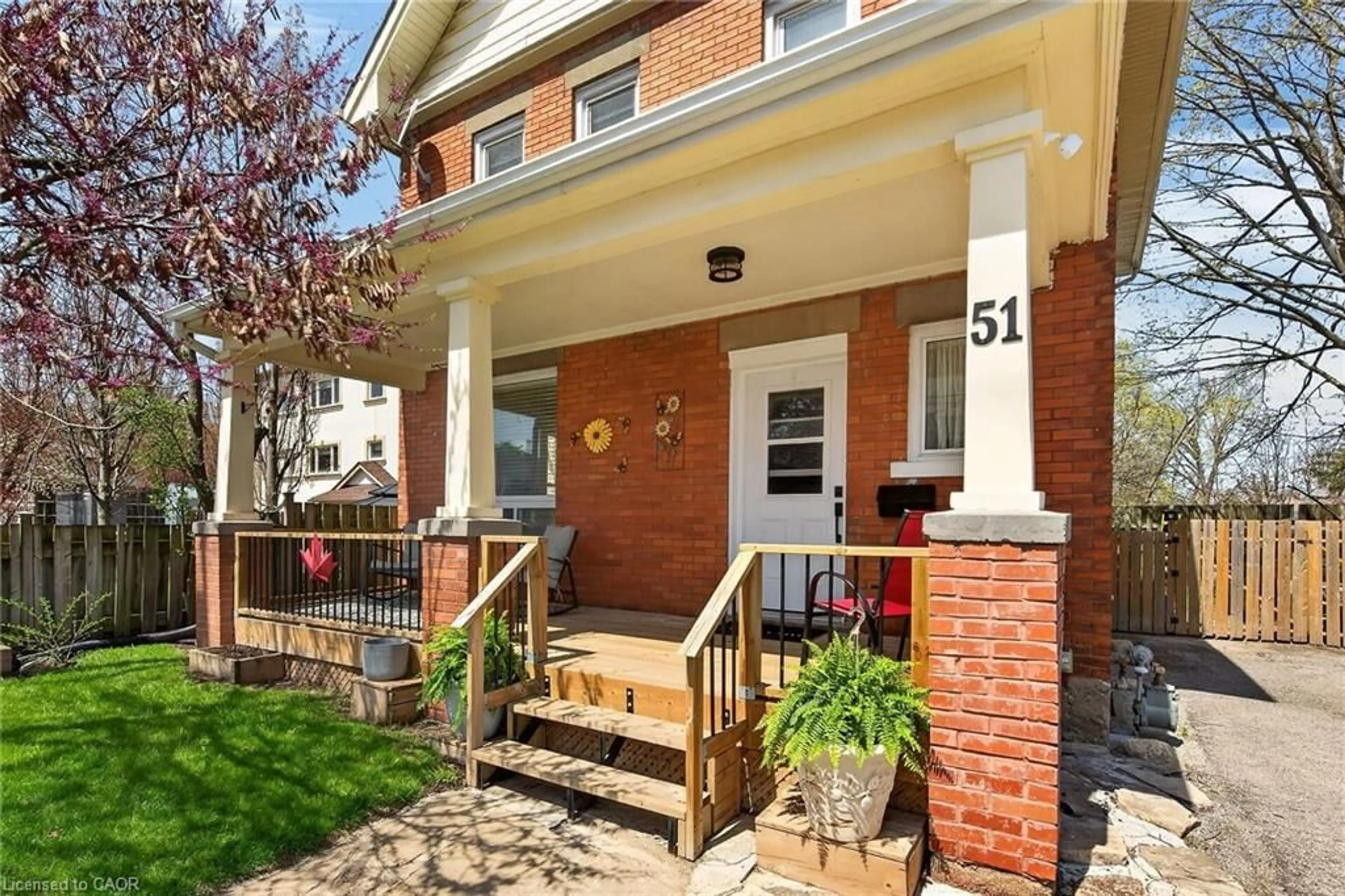Home with brick exterior material, street for 51 Stanley St, Simcoe Ontario N3Y 1M3