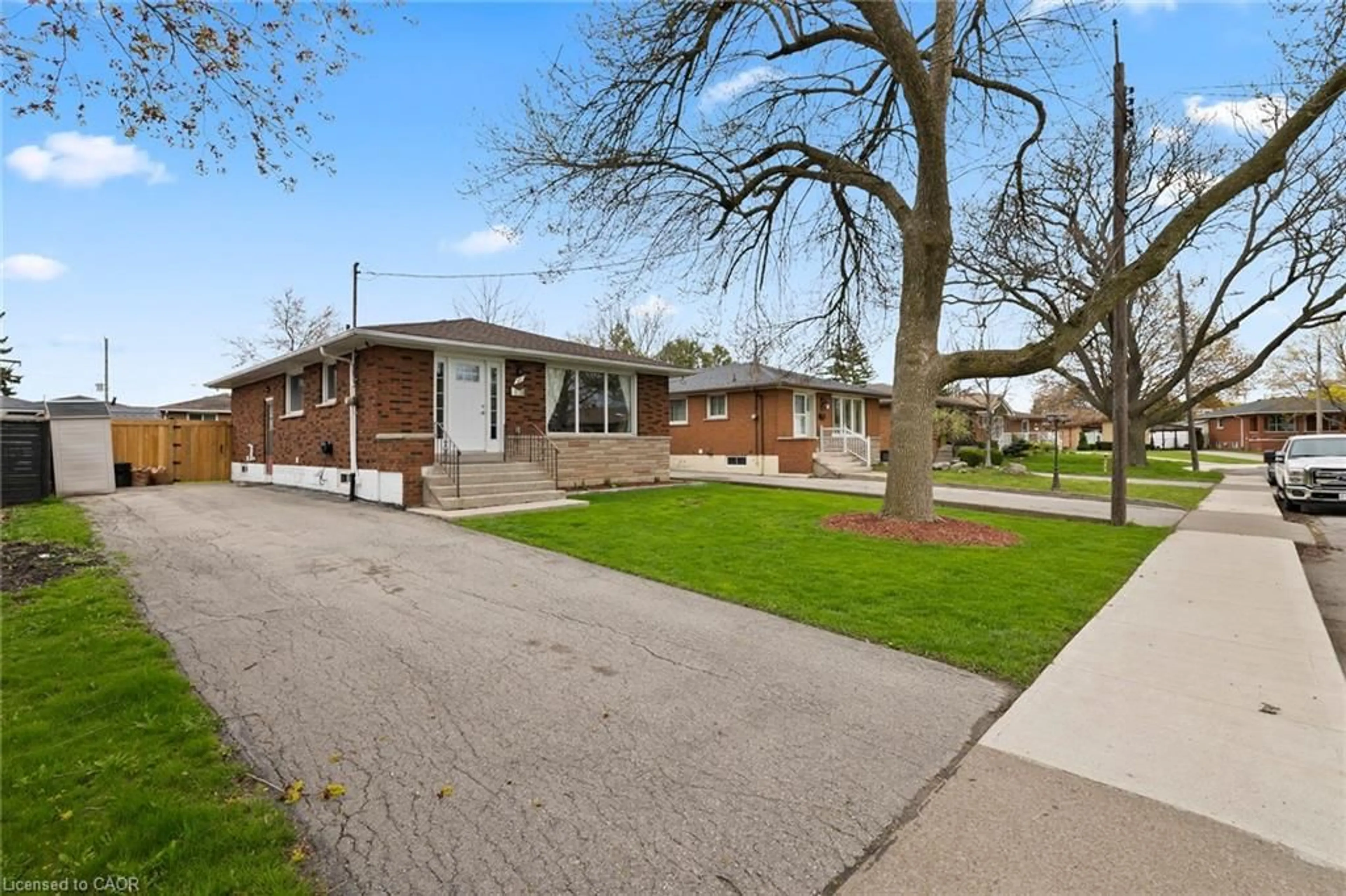 Home with brick exterior material, street for 42 Atwater Cres, Hamilton Ontario L9C 2E7