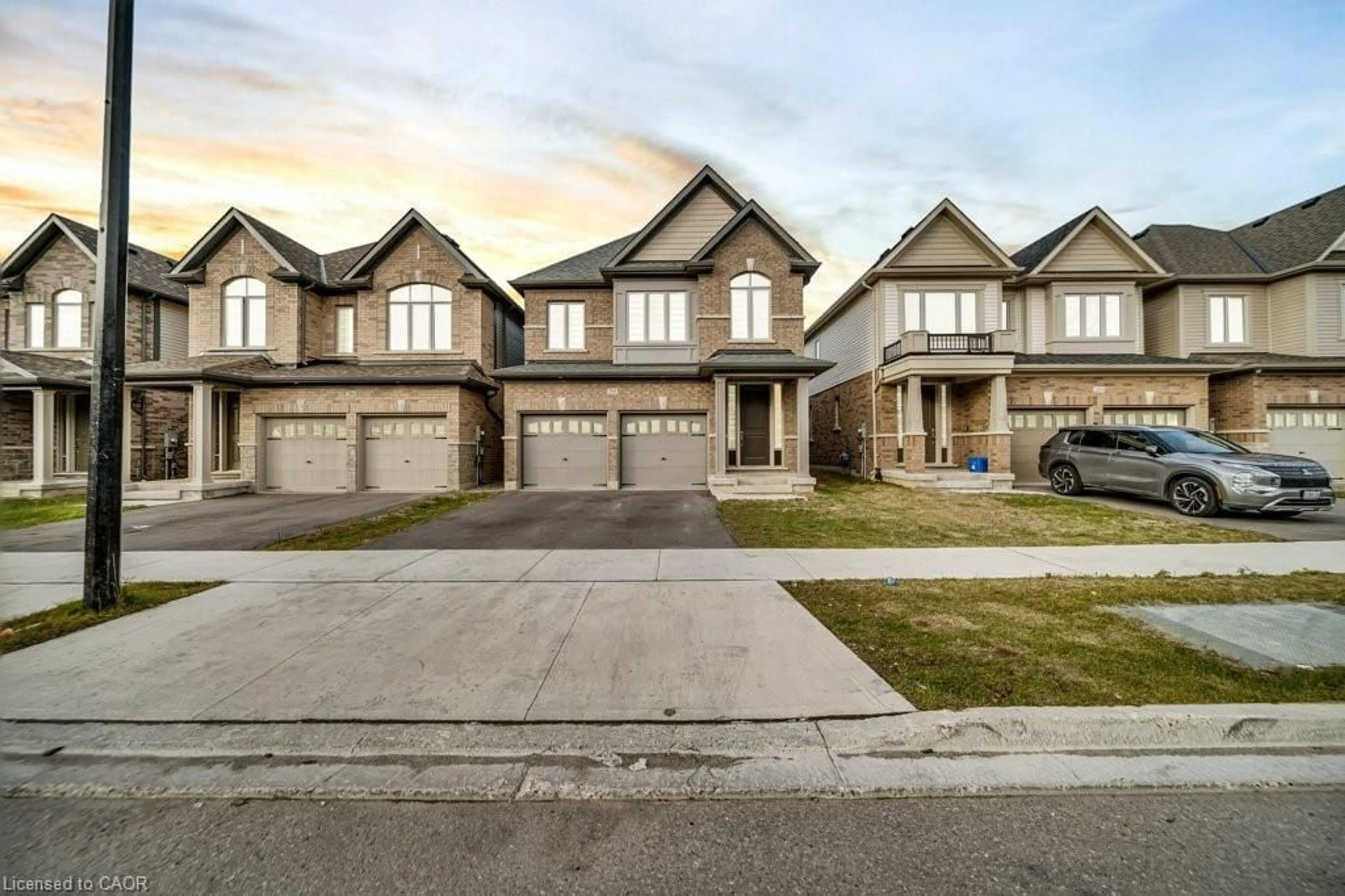 Unknown for 285 Broadacre Dr, Kitchener Ontario N2R 0S6