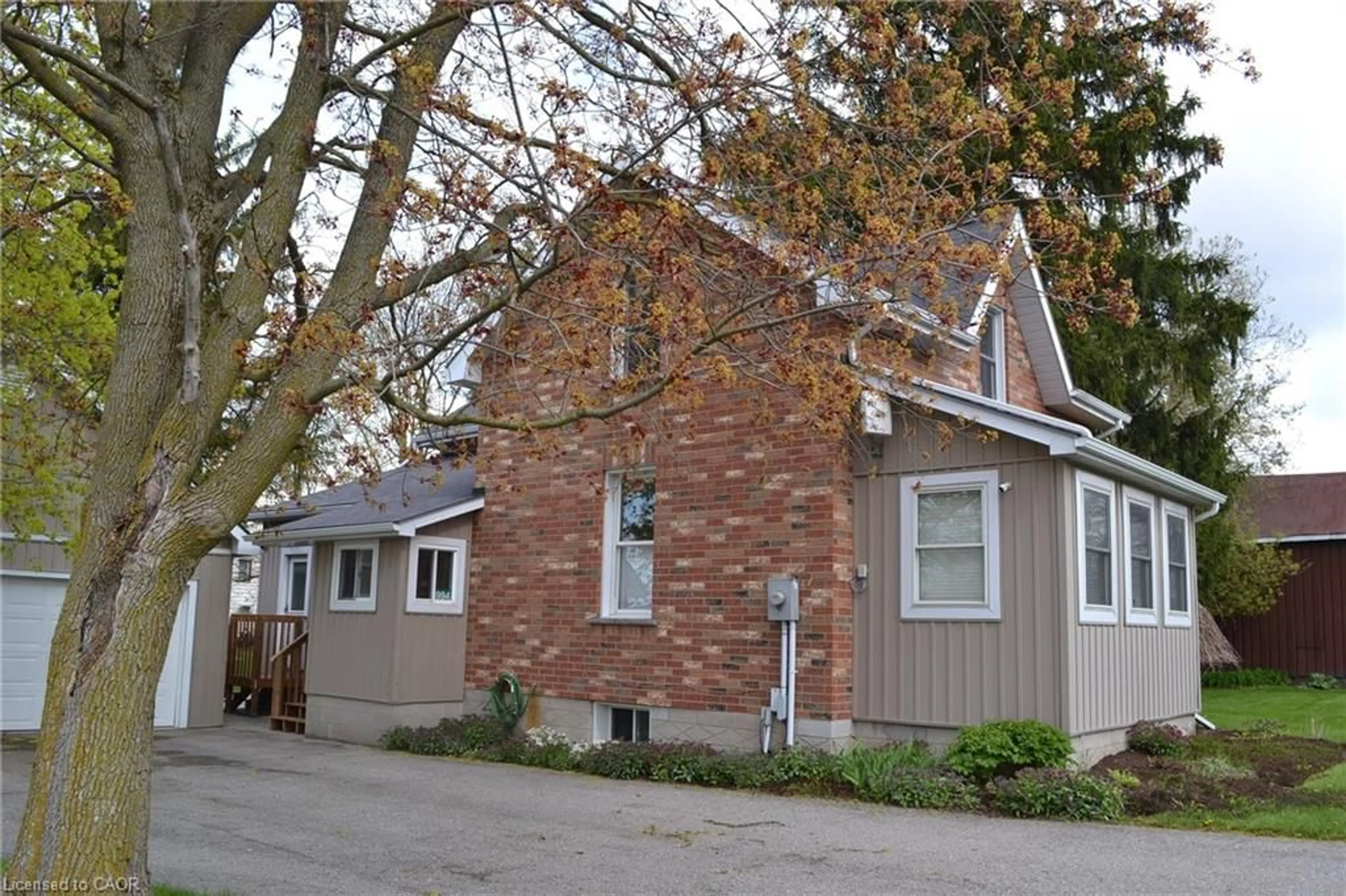 Unknown for 3994 Galt St, Shakespeare Ontario N0B 2P0