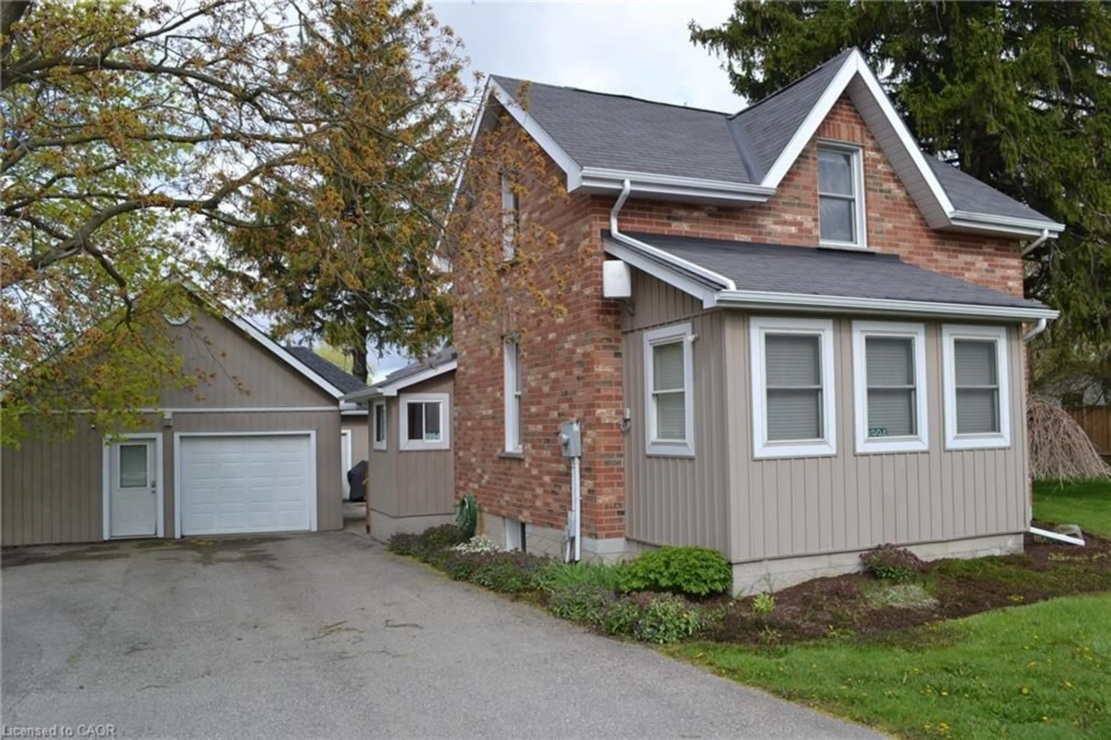 Unknown for 3994 Galt St, Shakespeare Ontario N0B 2P0