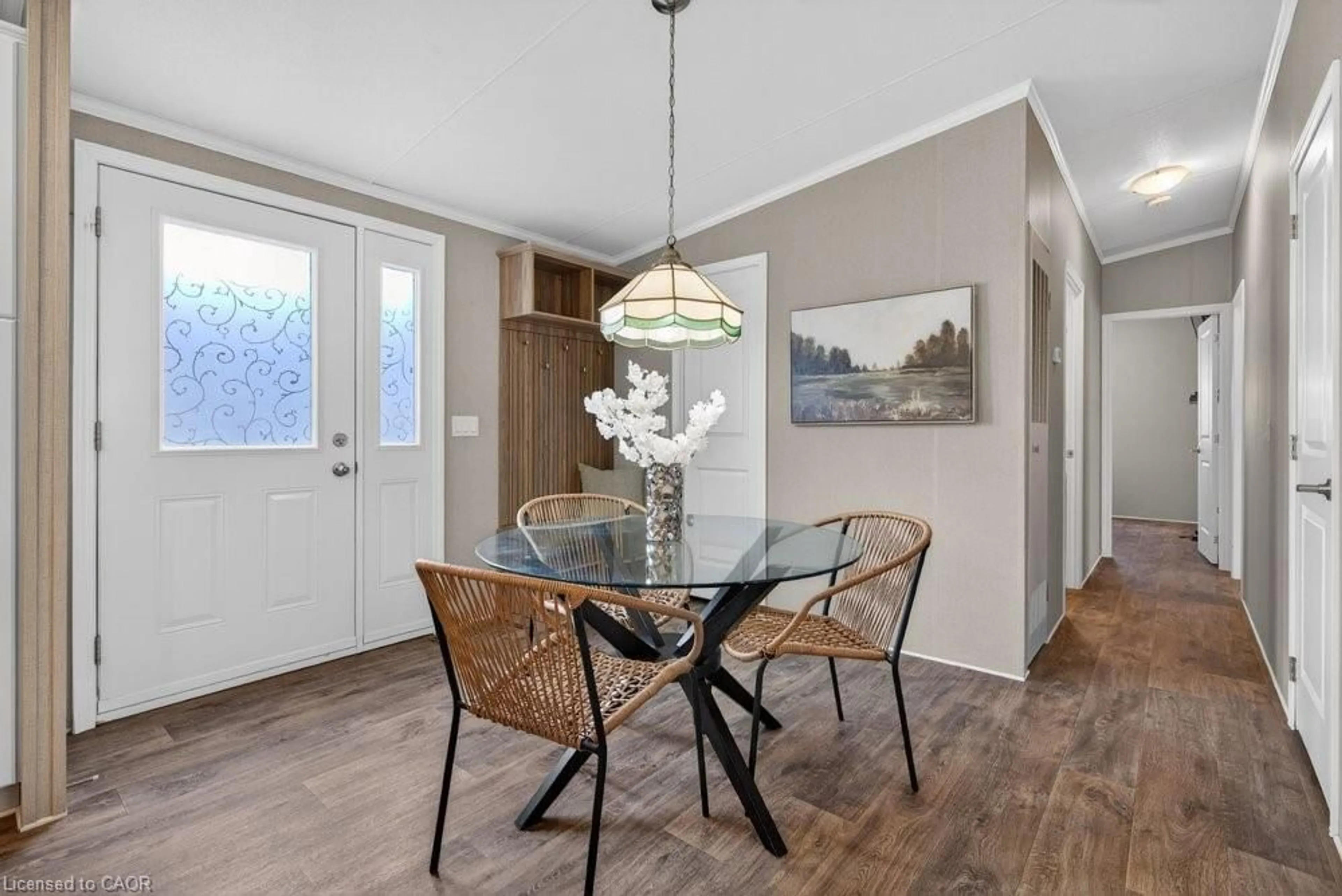 Dining room, wood/laminate floor for 4449 Milburough Rd #2 Oak, Burlington Ontario L7P 0C5
