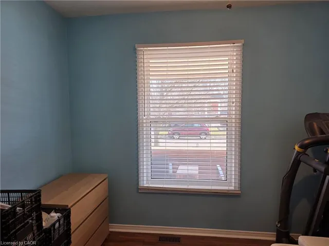 182 Marlborough St, Brantford 3
