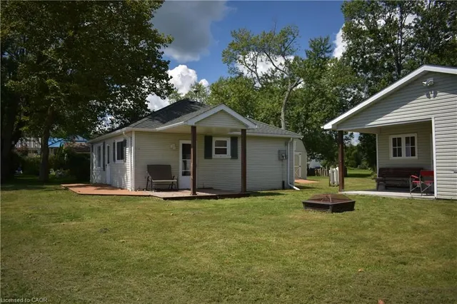 3 Horseshoe Bay Rd, Dunnville 2