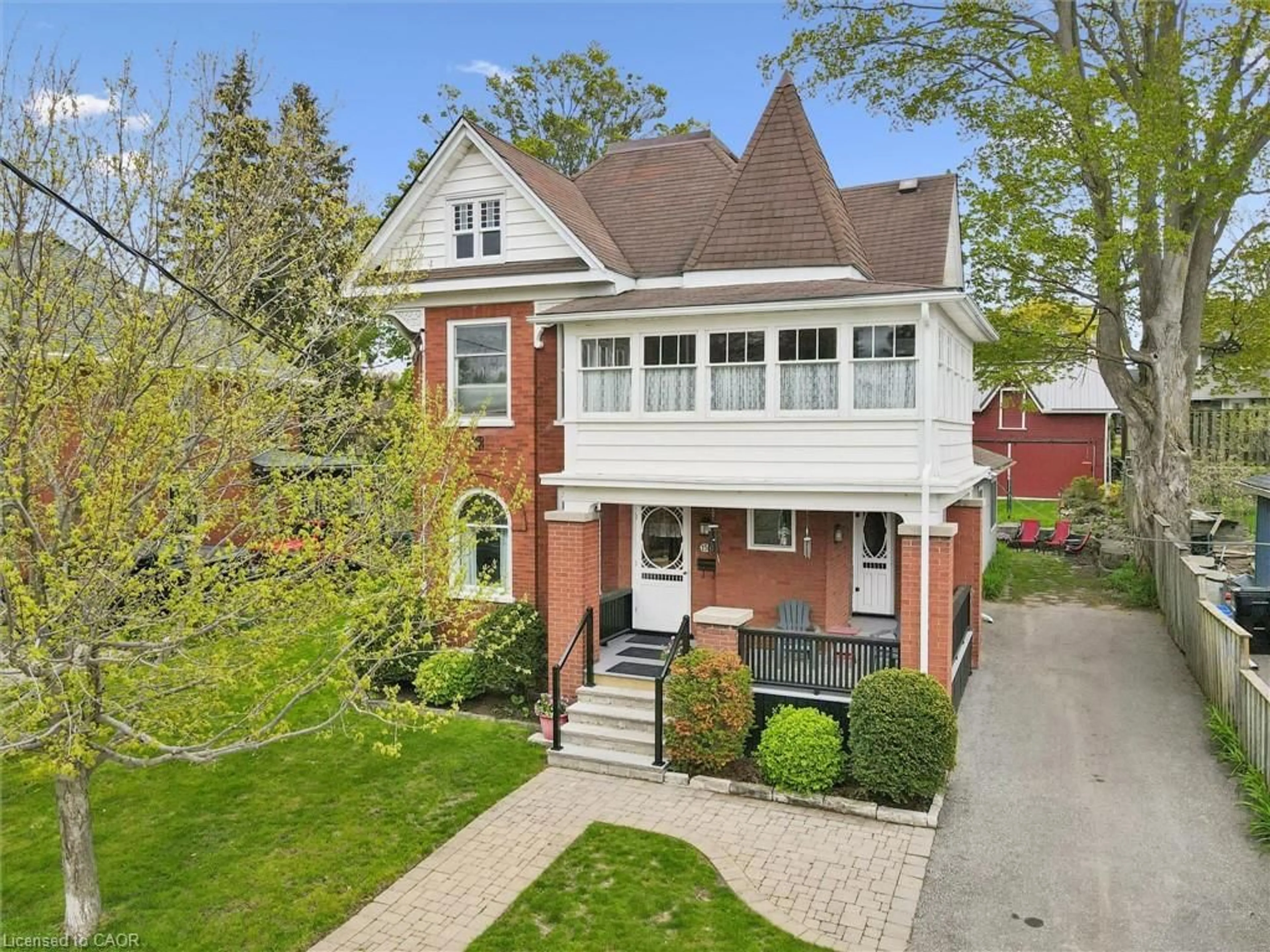 Home with brick exterior material, street for 150 Walker St, Cambridge Ontario N3C 2C2