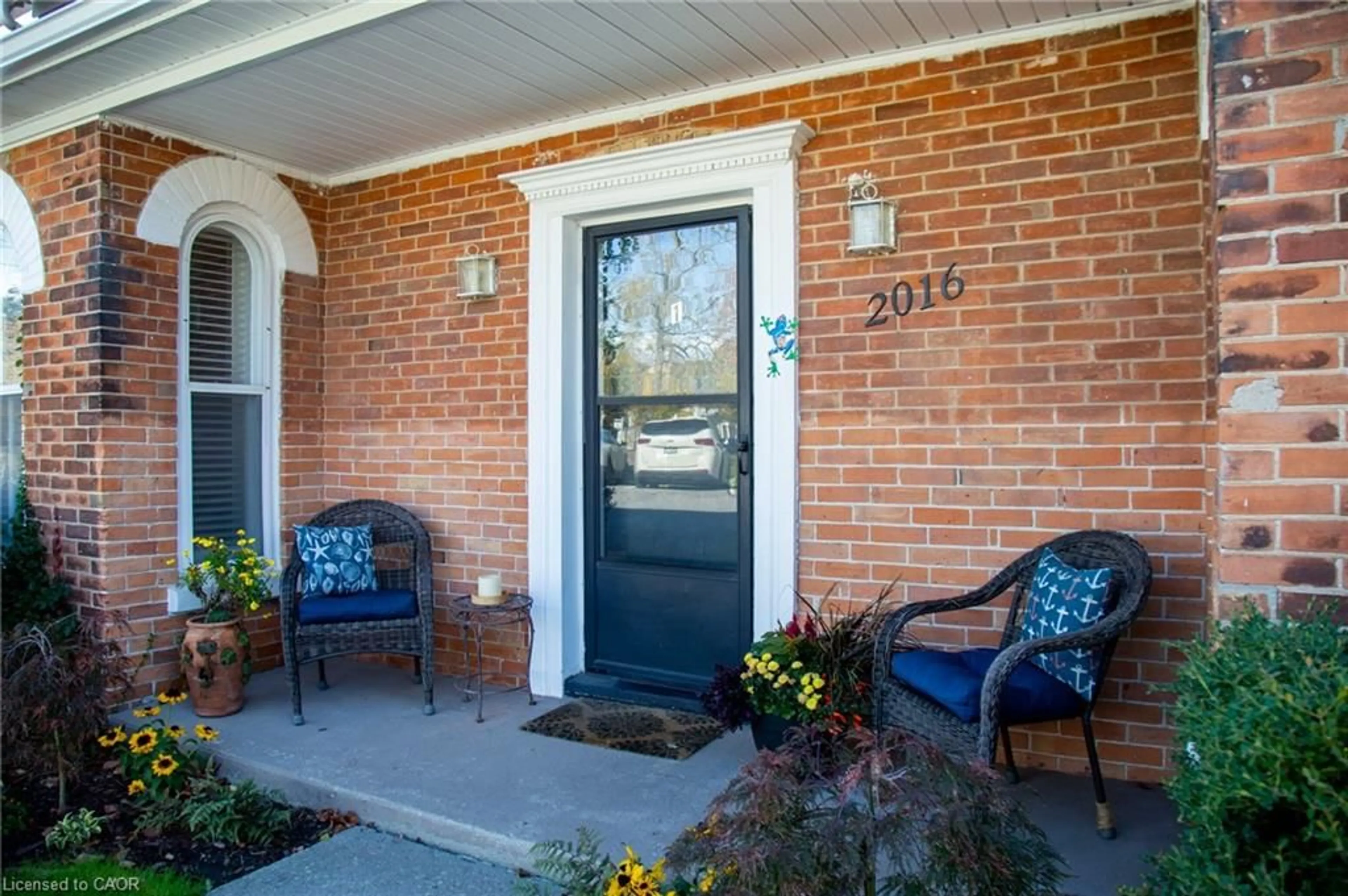 Unknown for 2016 Park St, Port Dover Ontario N0A 1N0