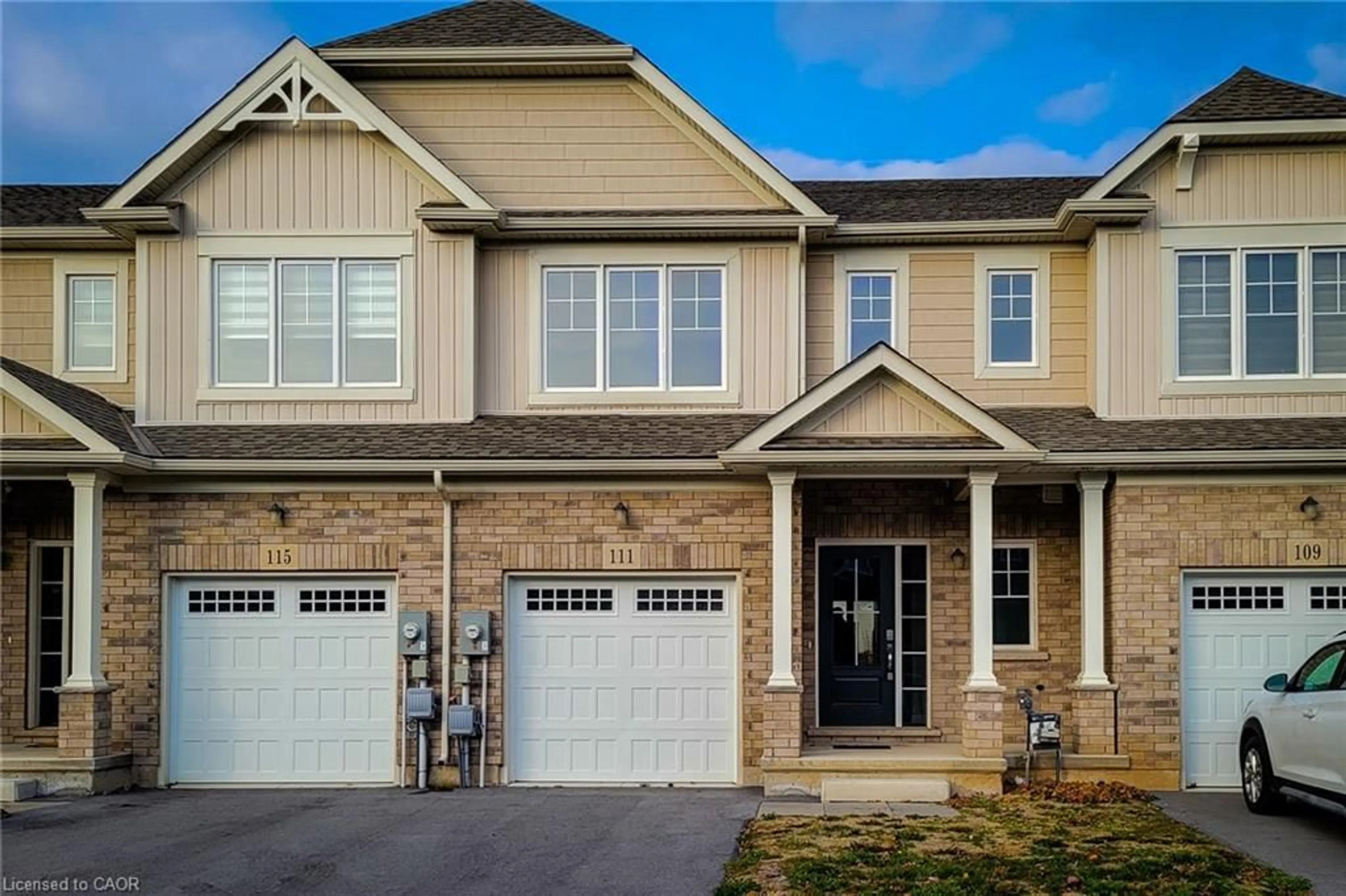 Home with brick exterior material, street for 111 Alicia Cres, Thorold Ontario L2V 0M2