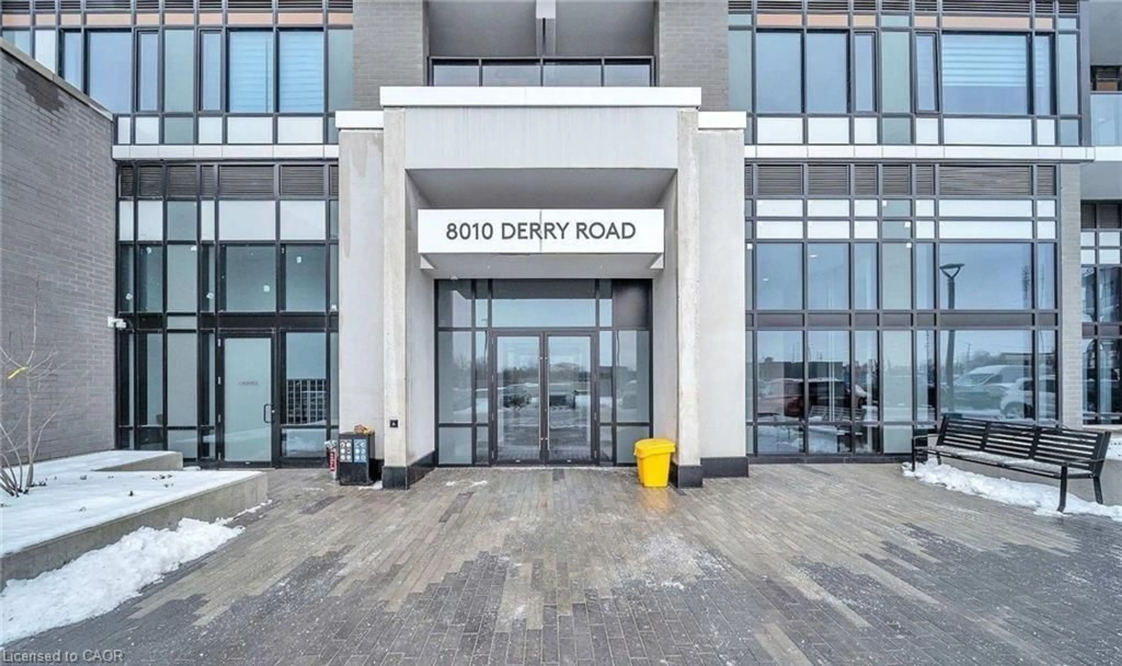 Lobby for 8010 Derry Rd #1402, Milton Ontario L9T 9N3