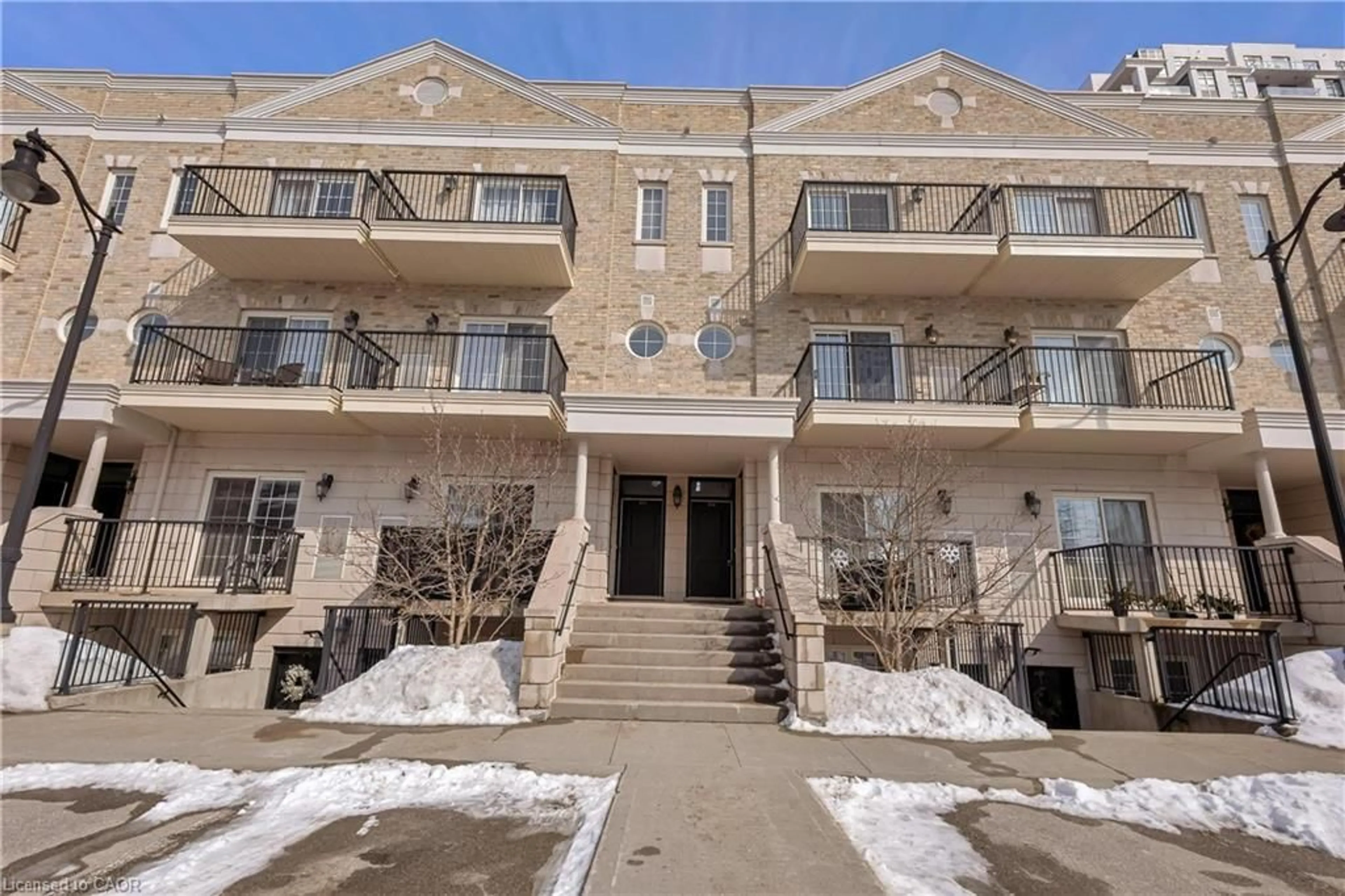 Unknown for 133 Park St #304, Waterloo Ontario N2L 0B2