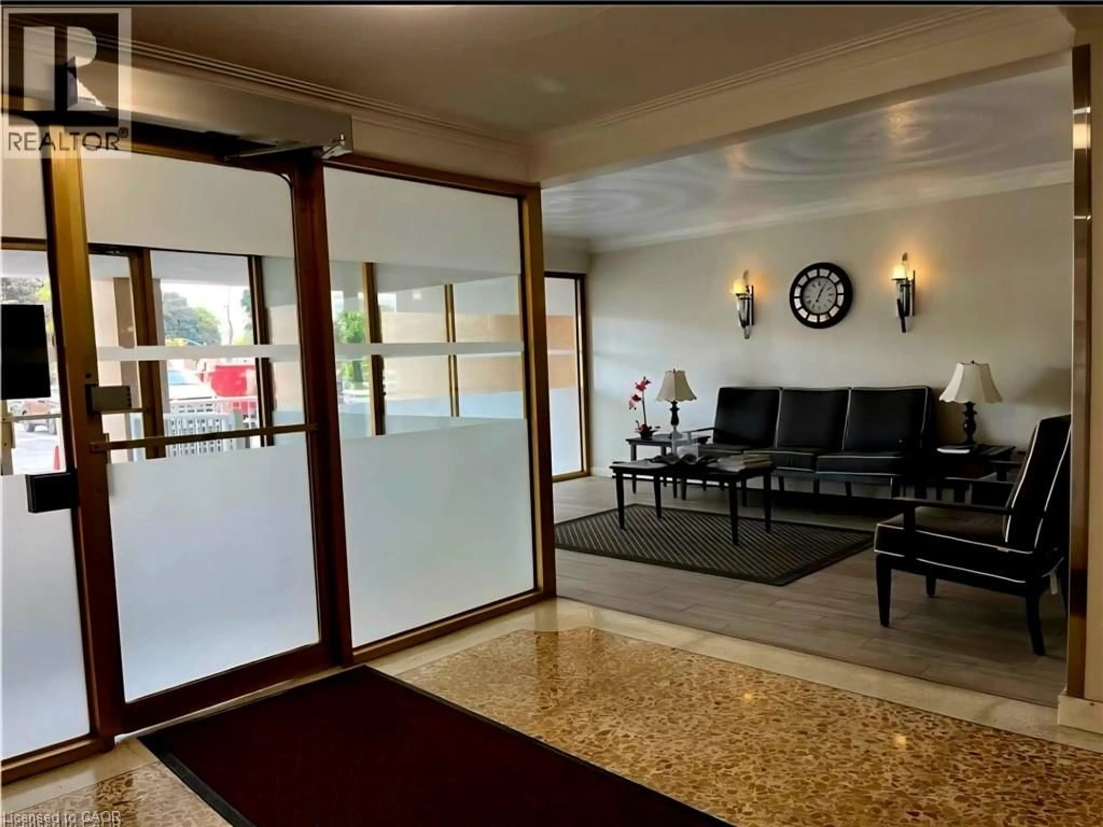 Lobby for 10 Woodman Dr #108, Hamilton Ontario L8K 4E1