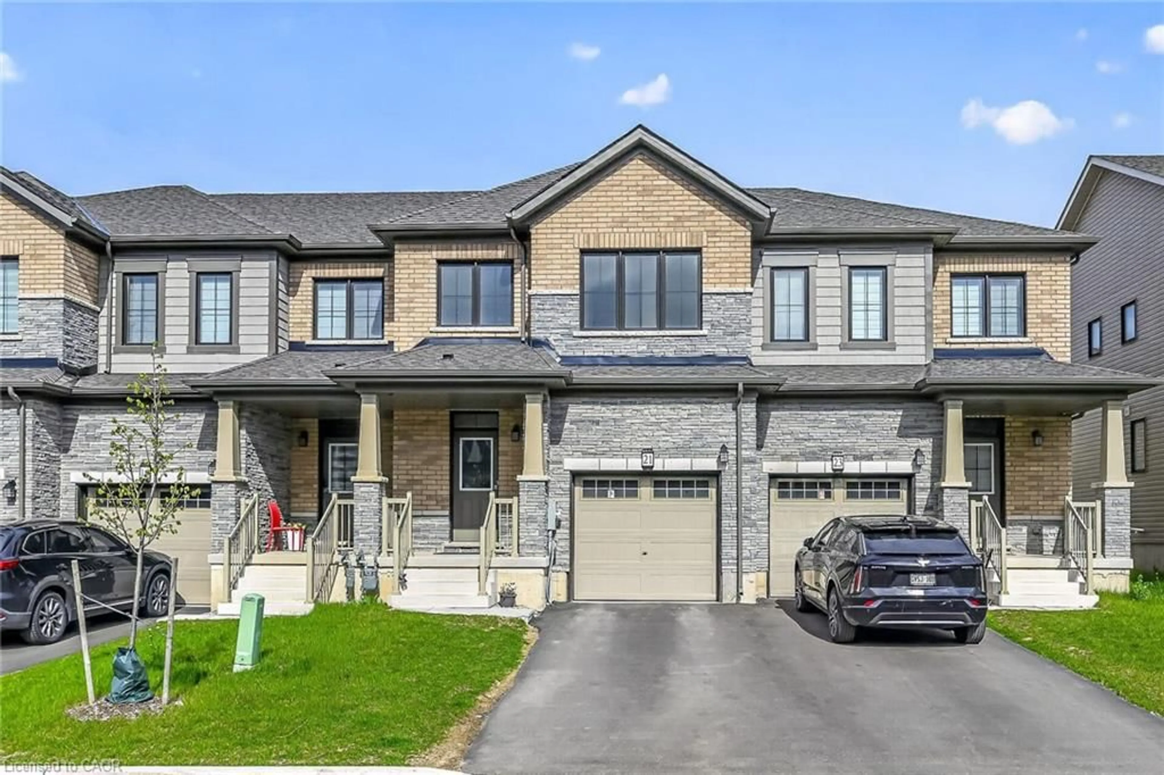 Home with brick exterior material, street for 21 Lonsdale Rd, Haldimand Ontario N3W 0J6