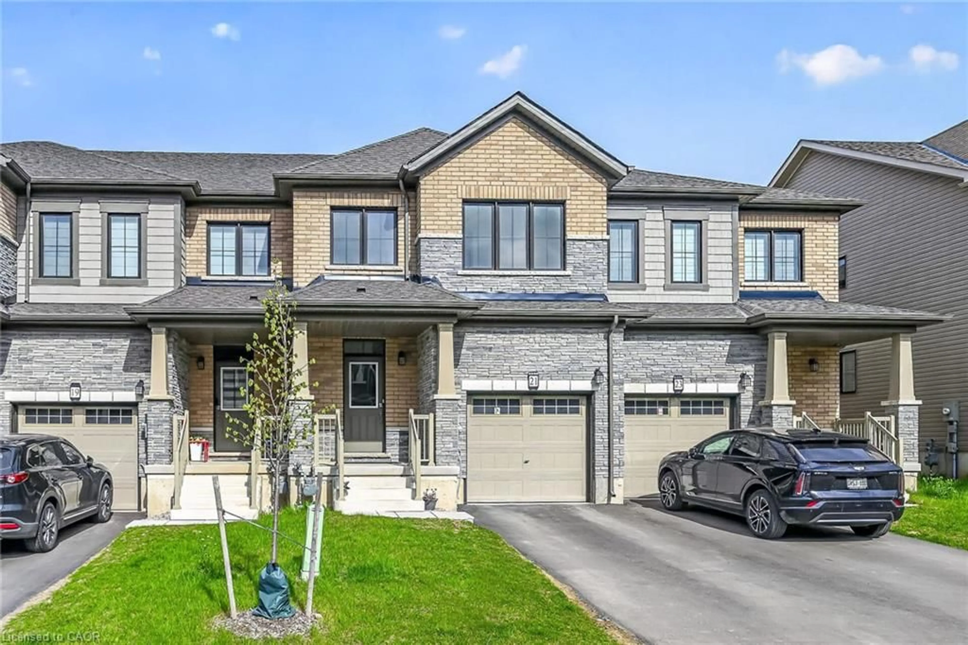 Home with brick exterior material, street for 21 Lonsdale Rd, Haldimand Ontario N3W 0J6