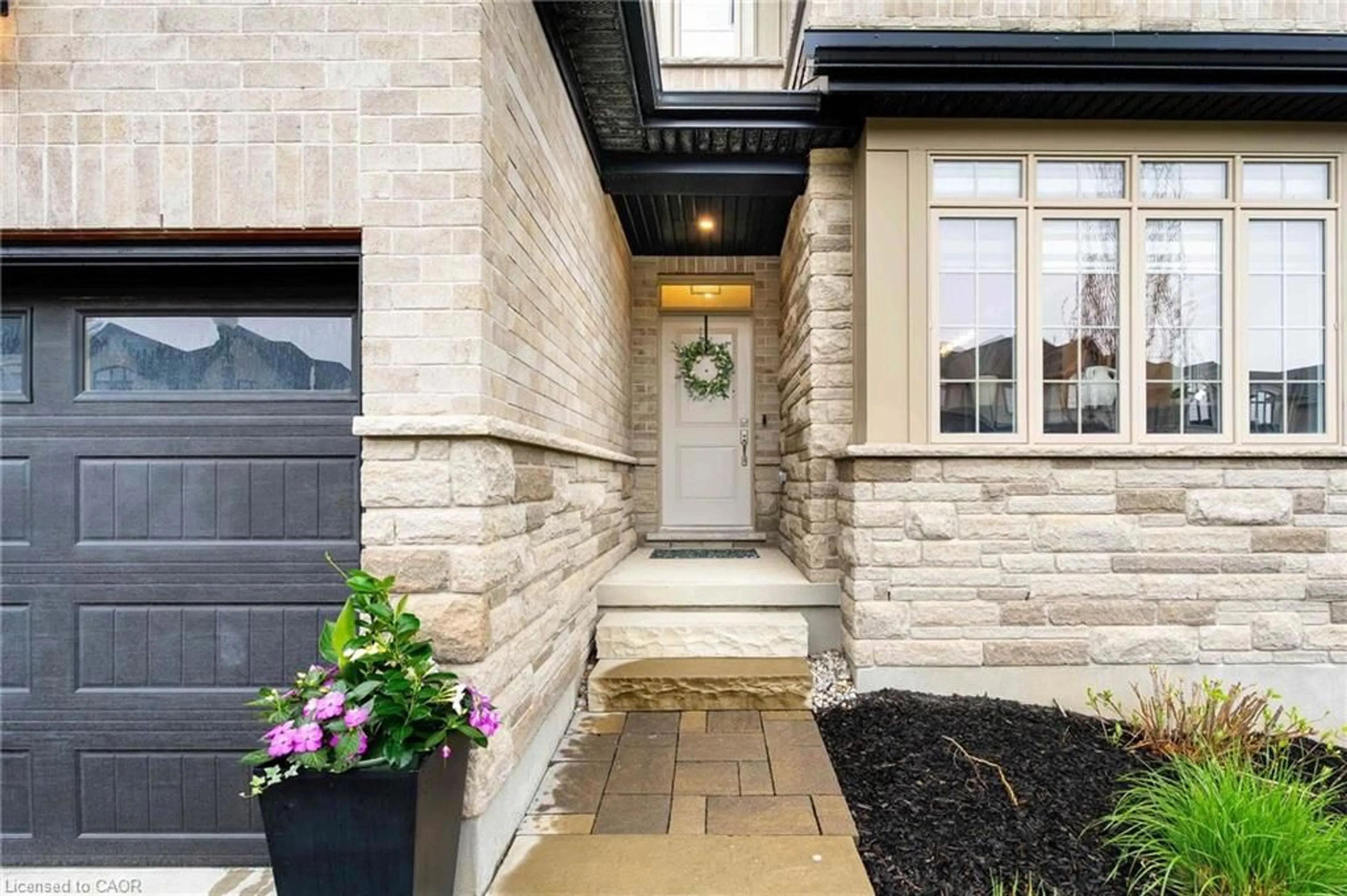 Home with brick exterior material, street for 908 Pondcliffe Crt, Kitchener Ontario N2R 0M4