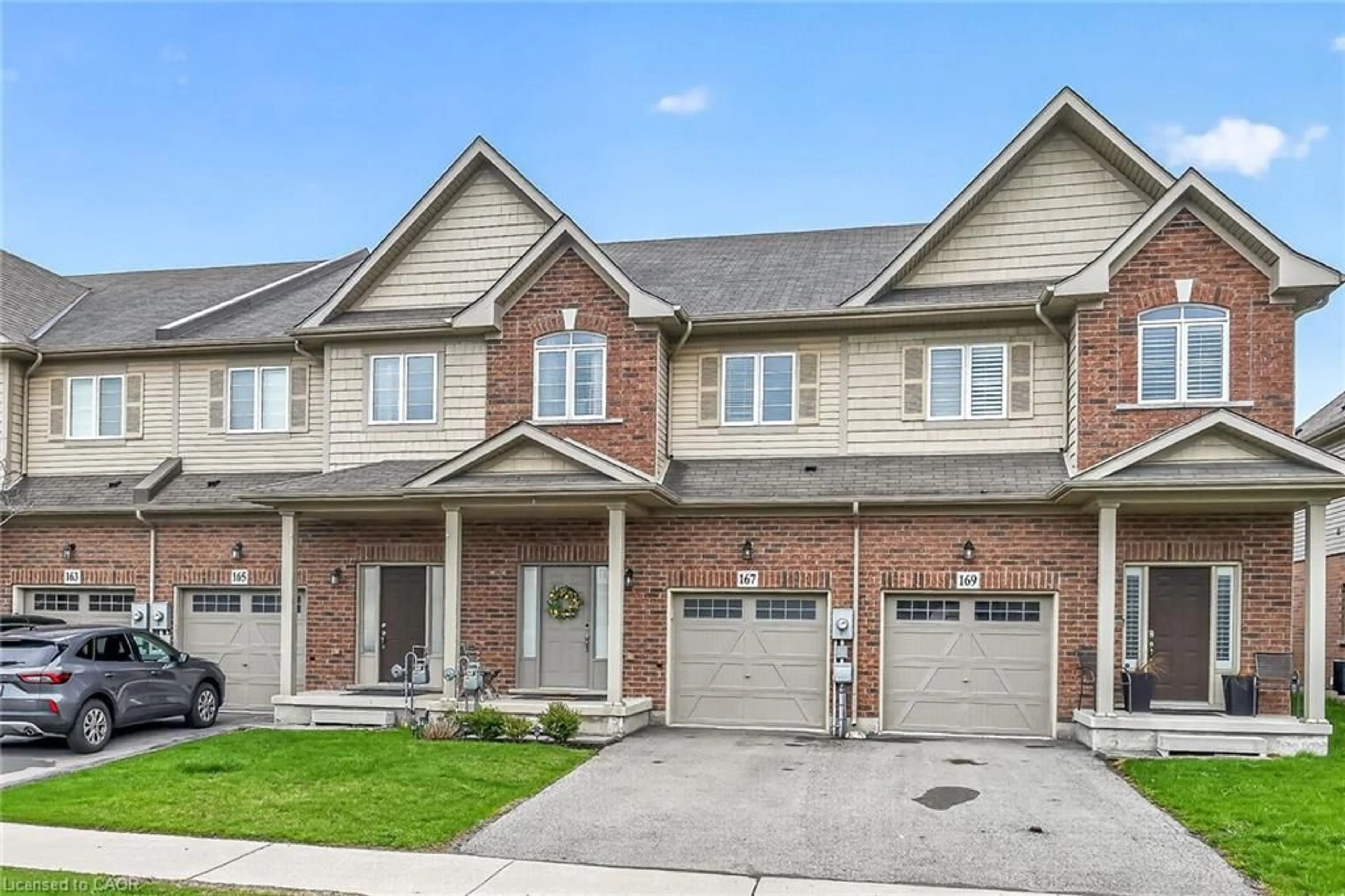 Home with brick exterior material, street for 167 Lormont Blvd, Stoney Creek Ontario L8J 0K2