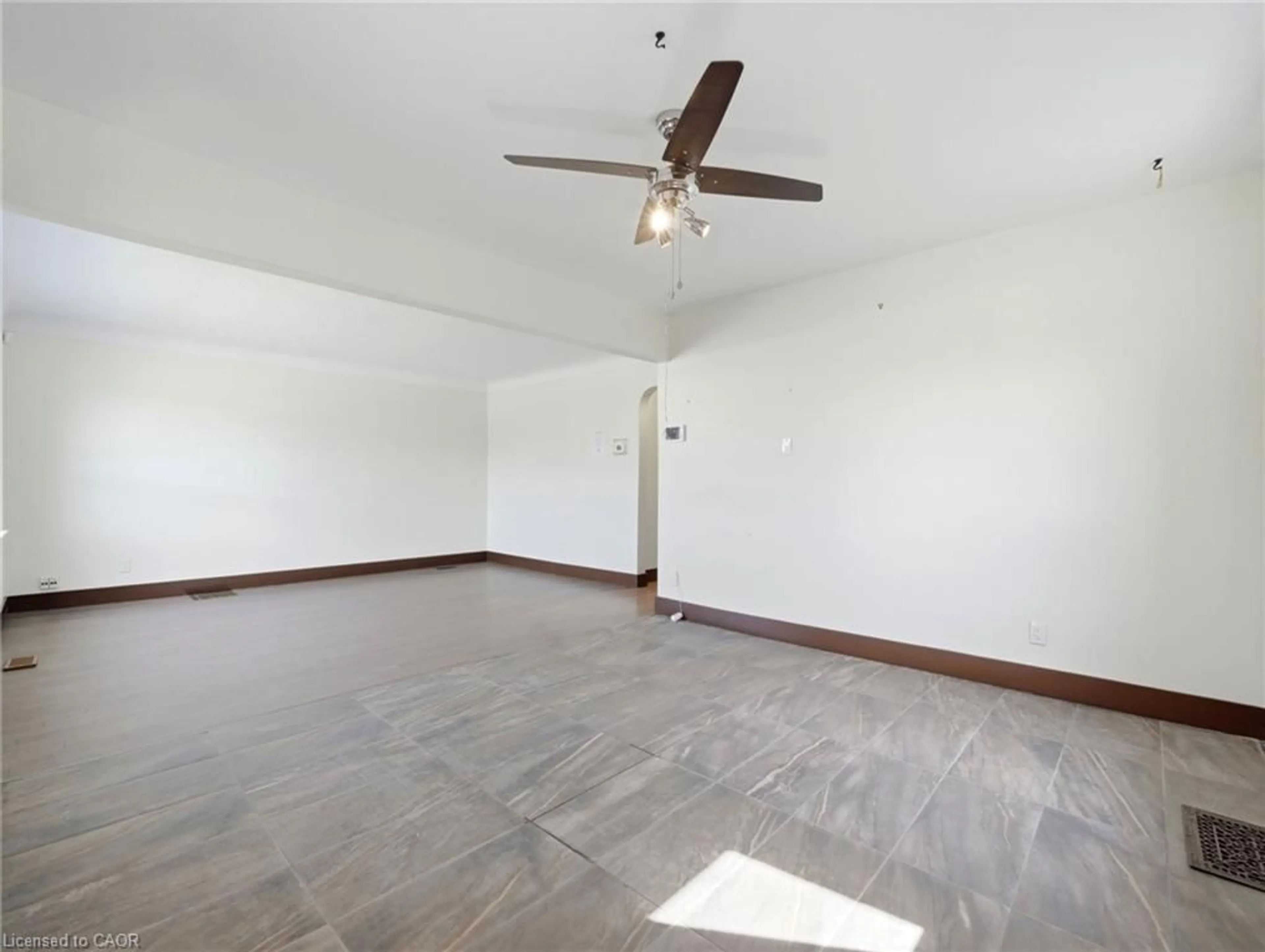A pic of a room for 6476 Maranda St #Lower Level, Niagara Falls Ontario L2G 1Z7
