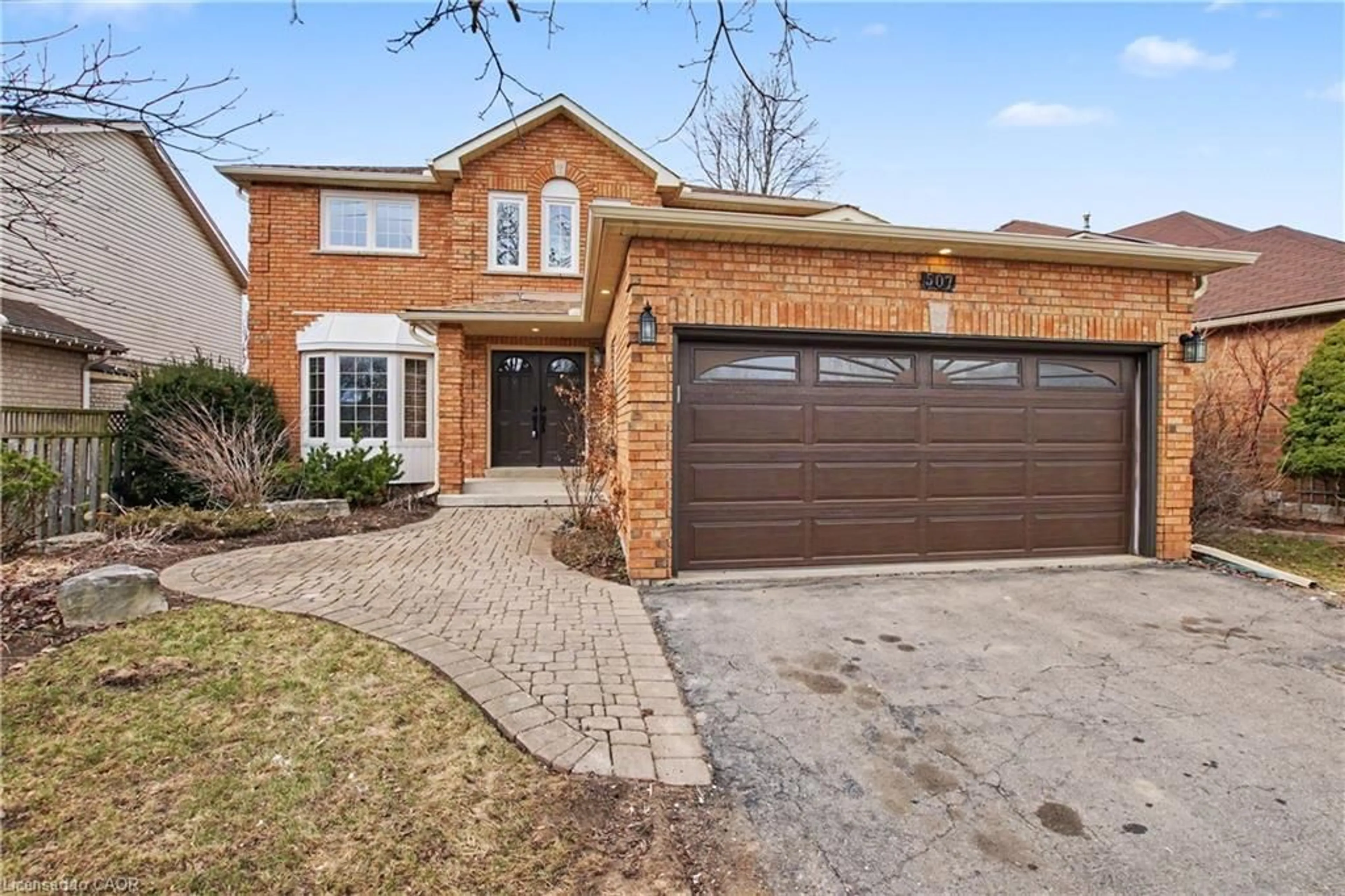 Home with brick exterior material, street for 507 Grand Ridge Dr, Cambridge Ontario N1S 4Y9