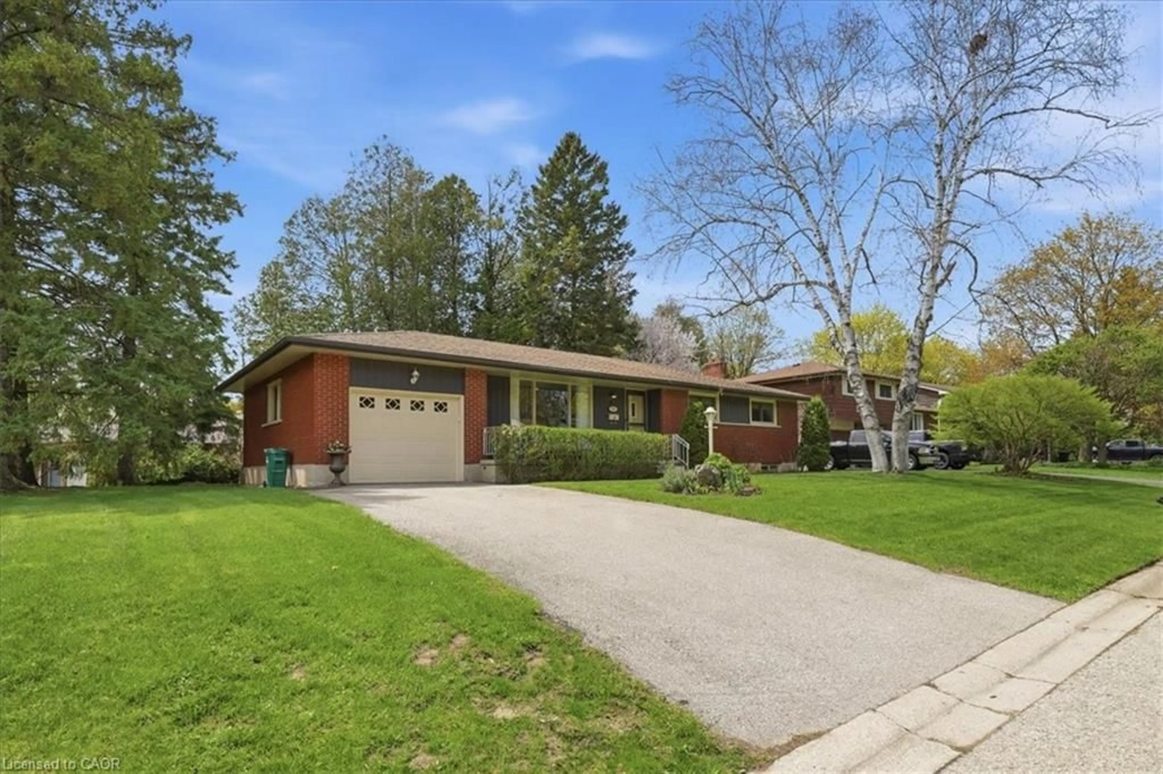 Home with brick exterior material, street for 543 Box Grove Pl, Waterloo Ontario N2L 4V4