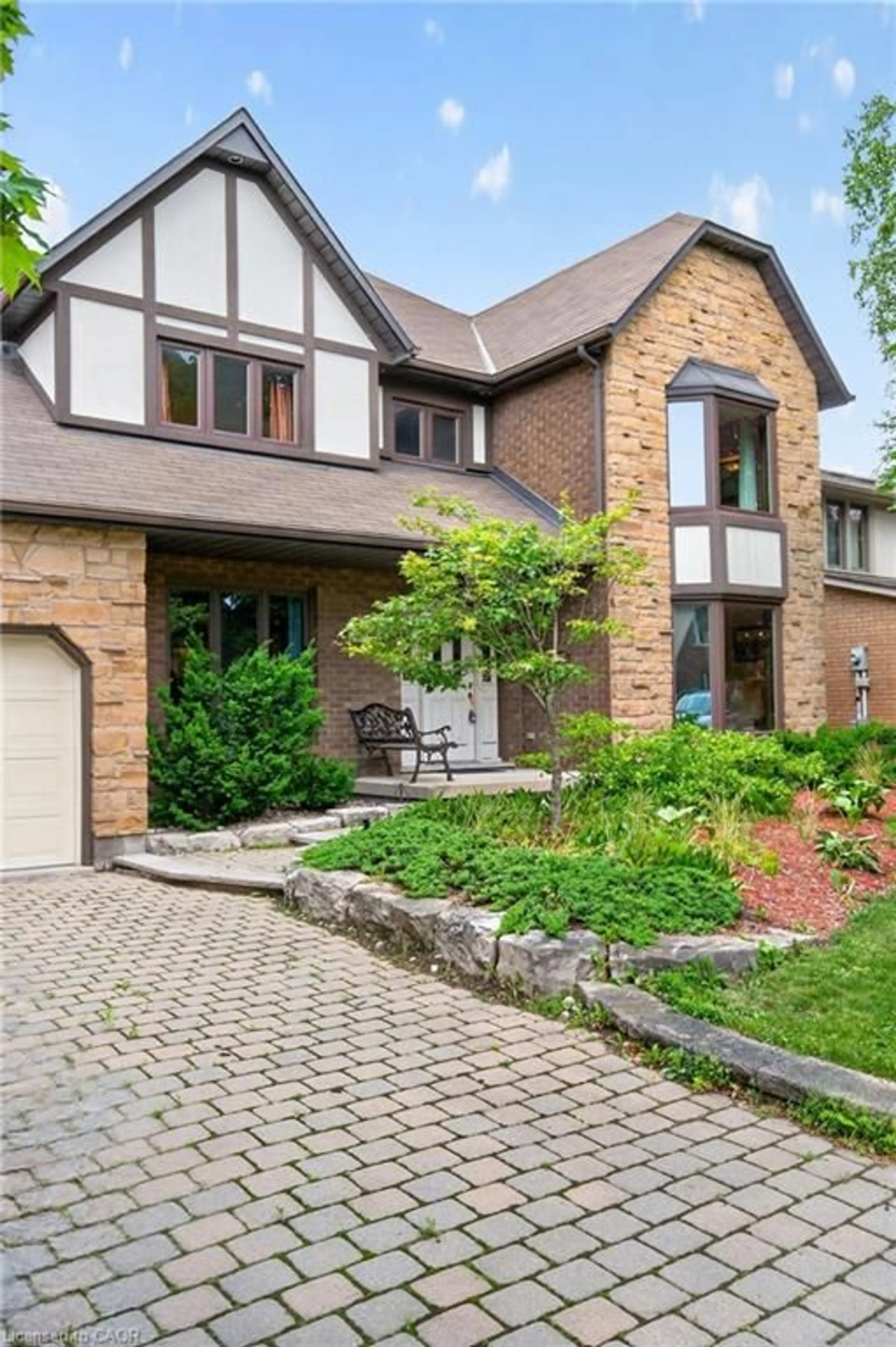Home with brick exterior material, street for 20 Tamwood Crt, Stoney Creek Ontario L8J 2L2